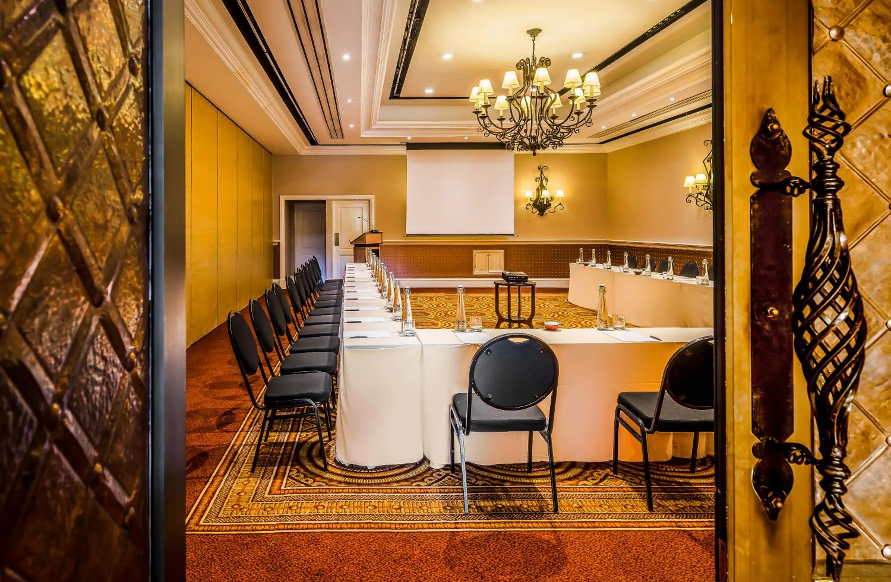 Meeting/conference room in Avani Victoria Falls Resort