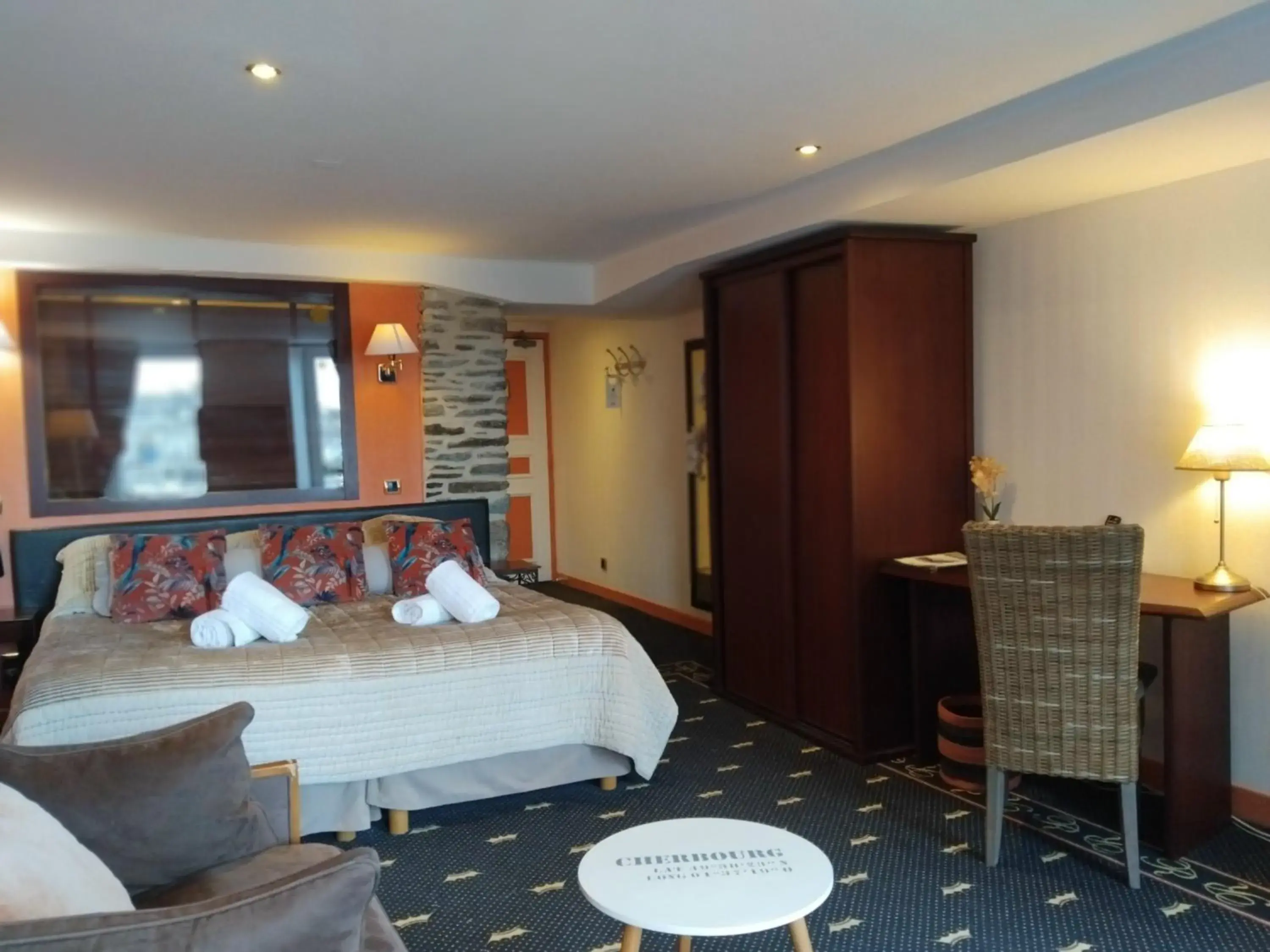 Photo of the whole room, Bed in Logis HOTEL RESTAURANT La Régence Photo of the whole room, Bed in Logis HOTEL RESTAURANT La Régence