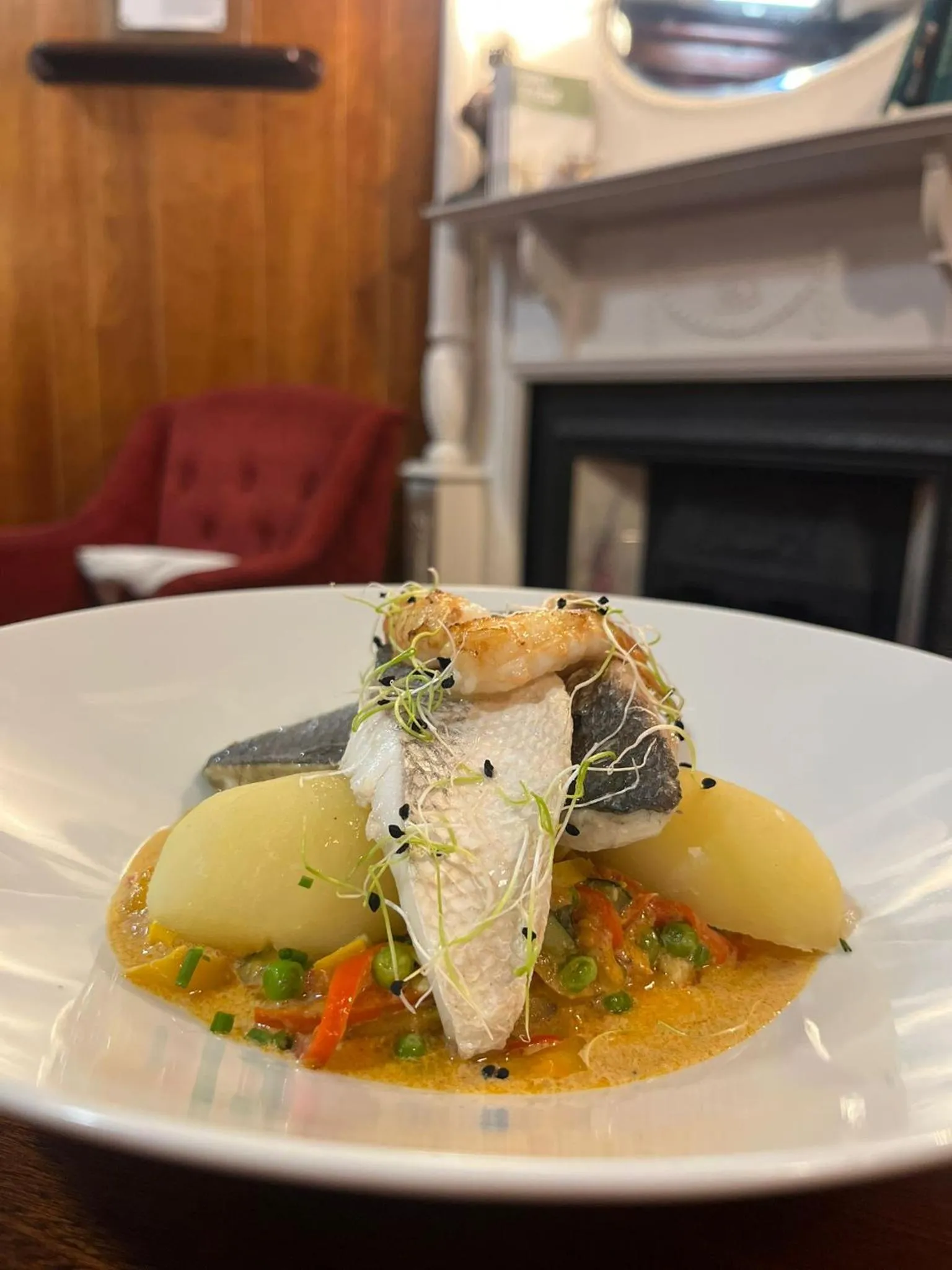 Restaurant/places to eat in Logis HOTEL RESTAURANT La Régence