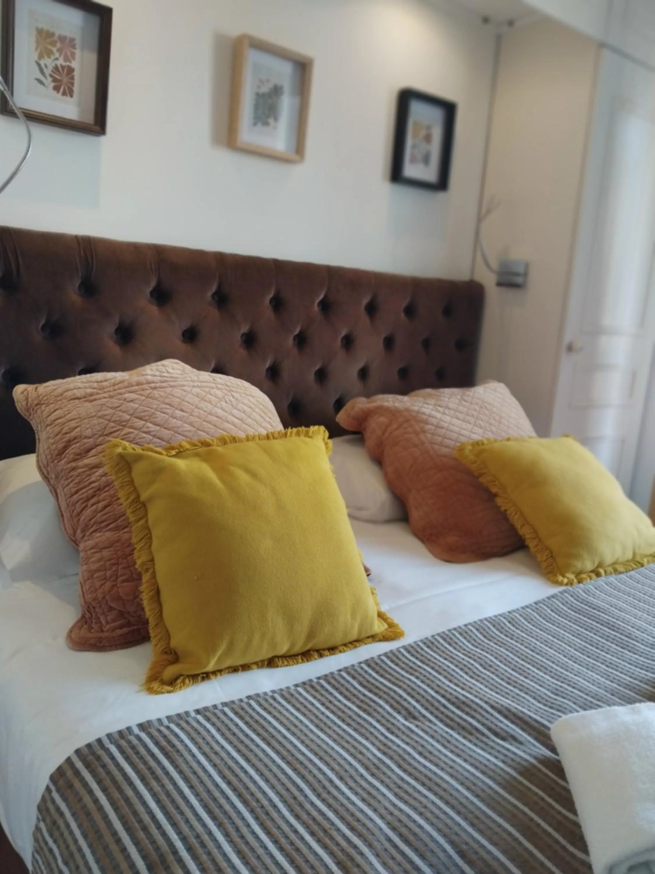 Bedroom, Bed in Logis HOTEL RESTAURANT La Régence