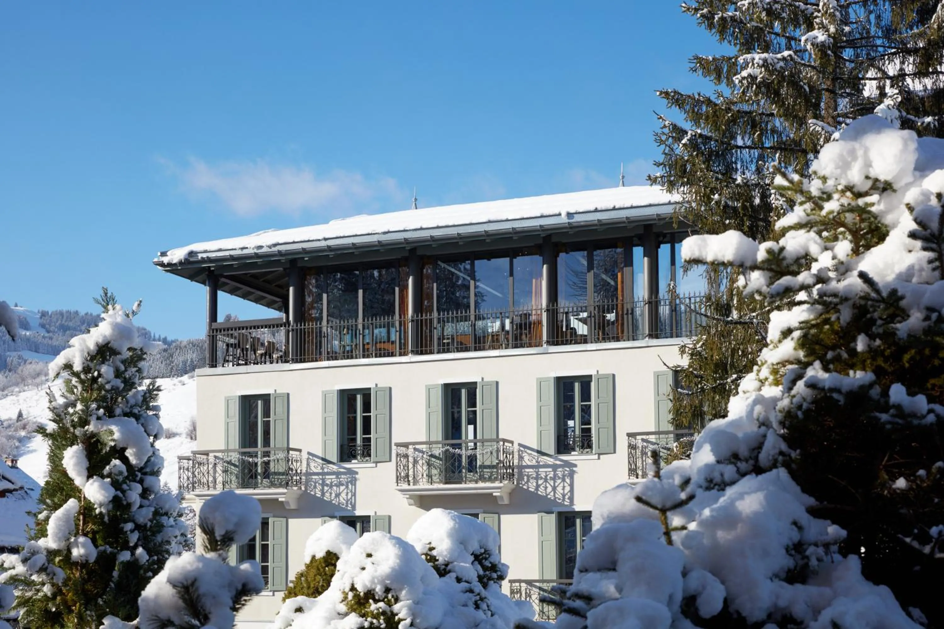 Lounge or bar in Grand Hotel Soleil d'Or