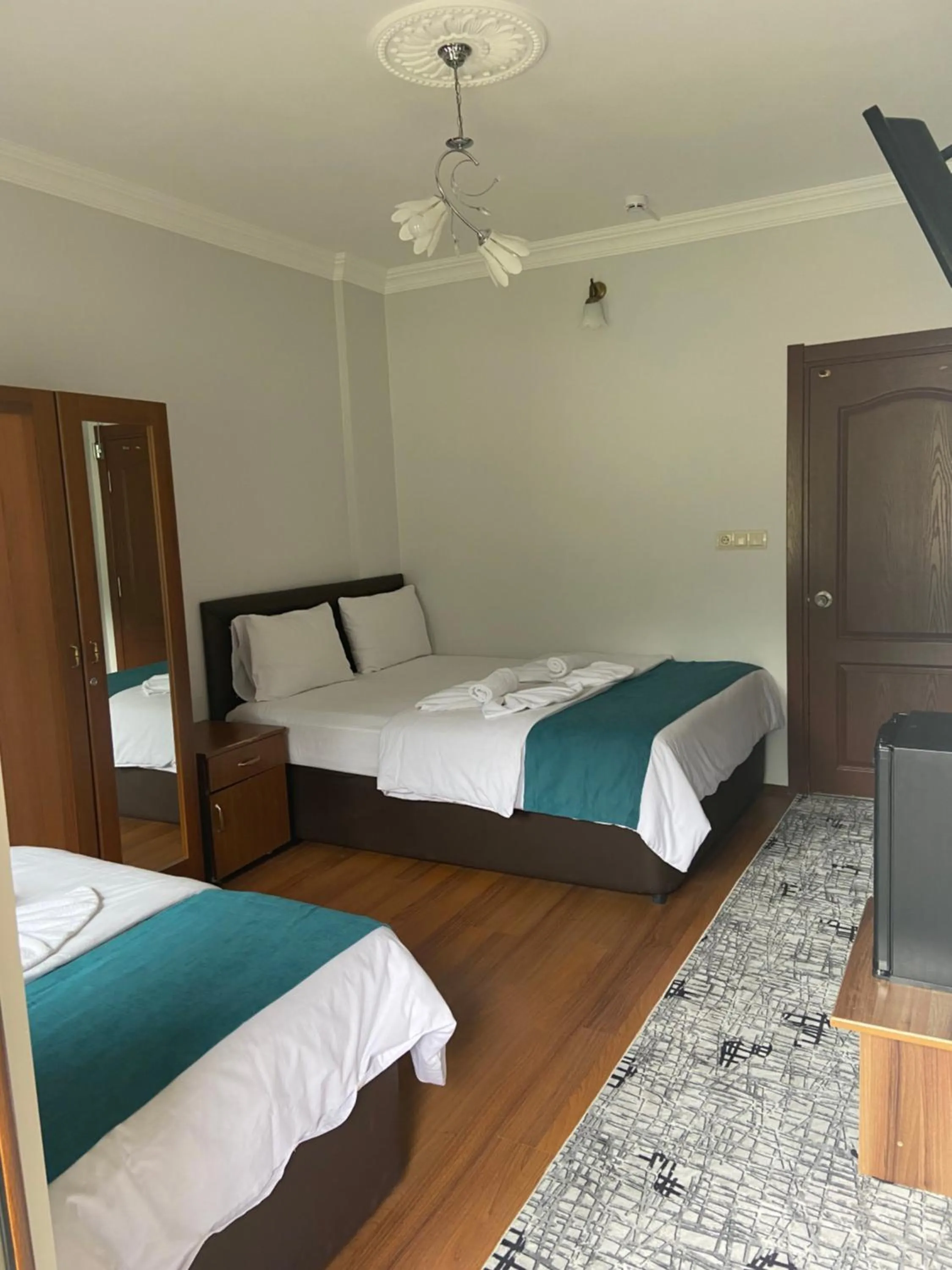 Communal lounge/ TV room in Uzungol Soylu Hotel