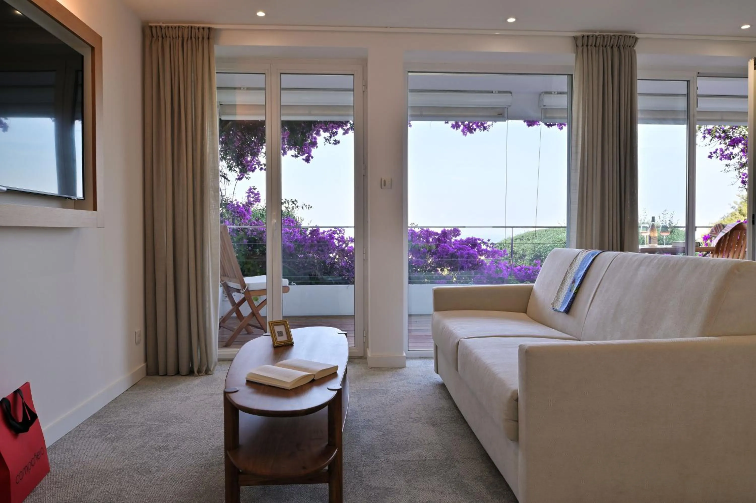 Bedroom in Hôtel Pietracap