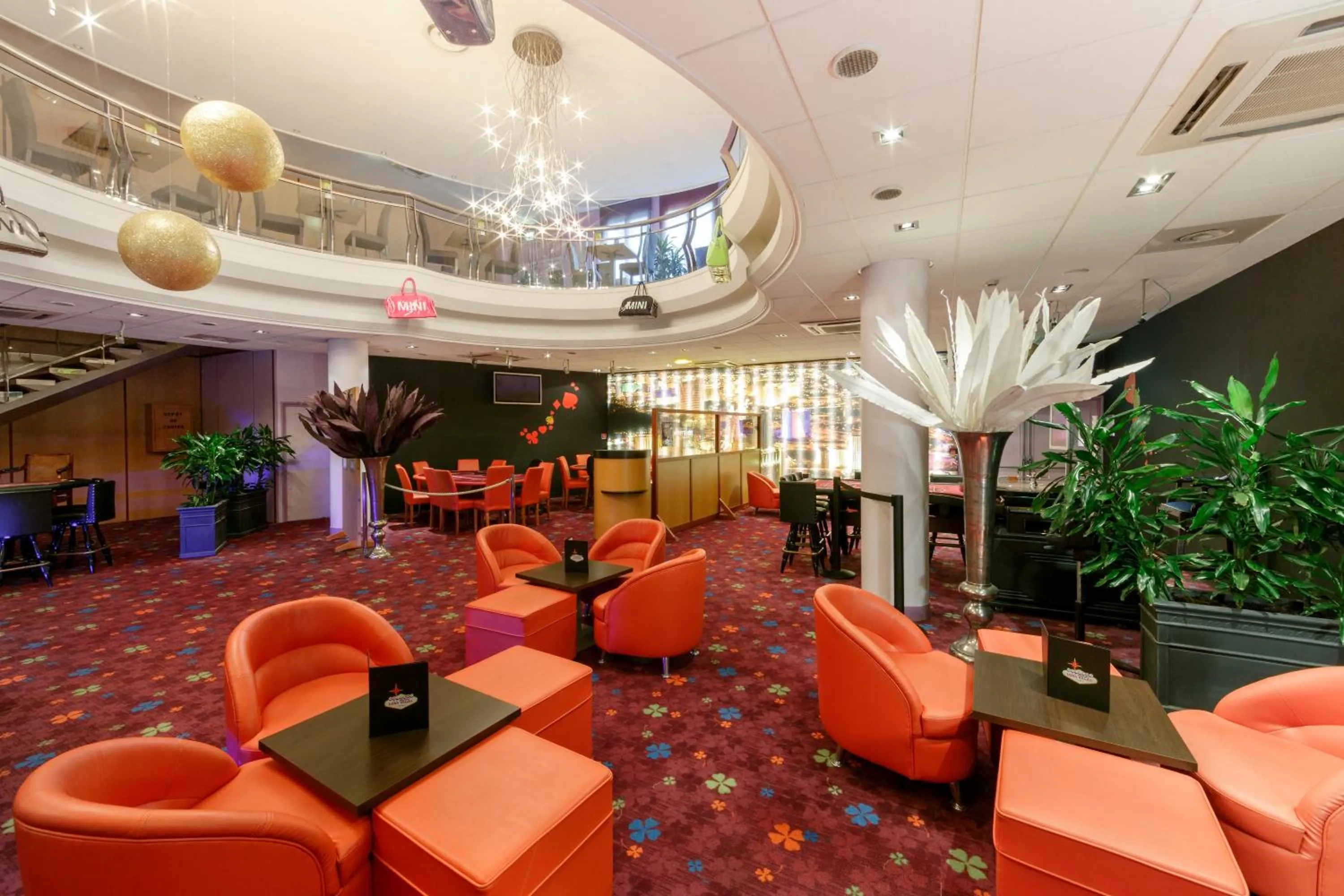 Casino in Hôtel du Béryl, Lons-le-Saunier