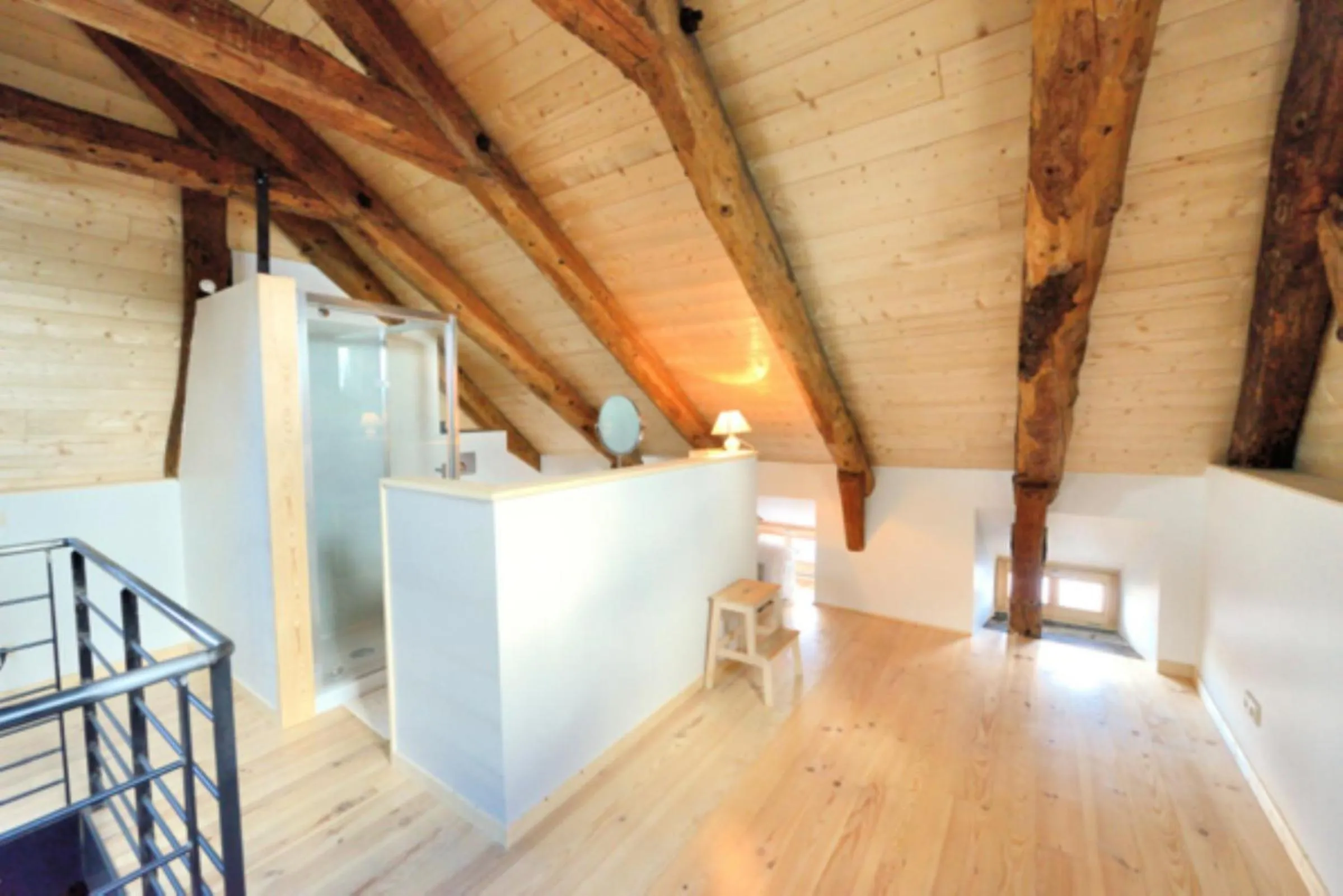 Decorative detail in La Drapière