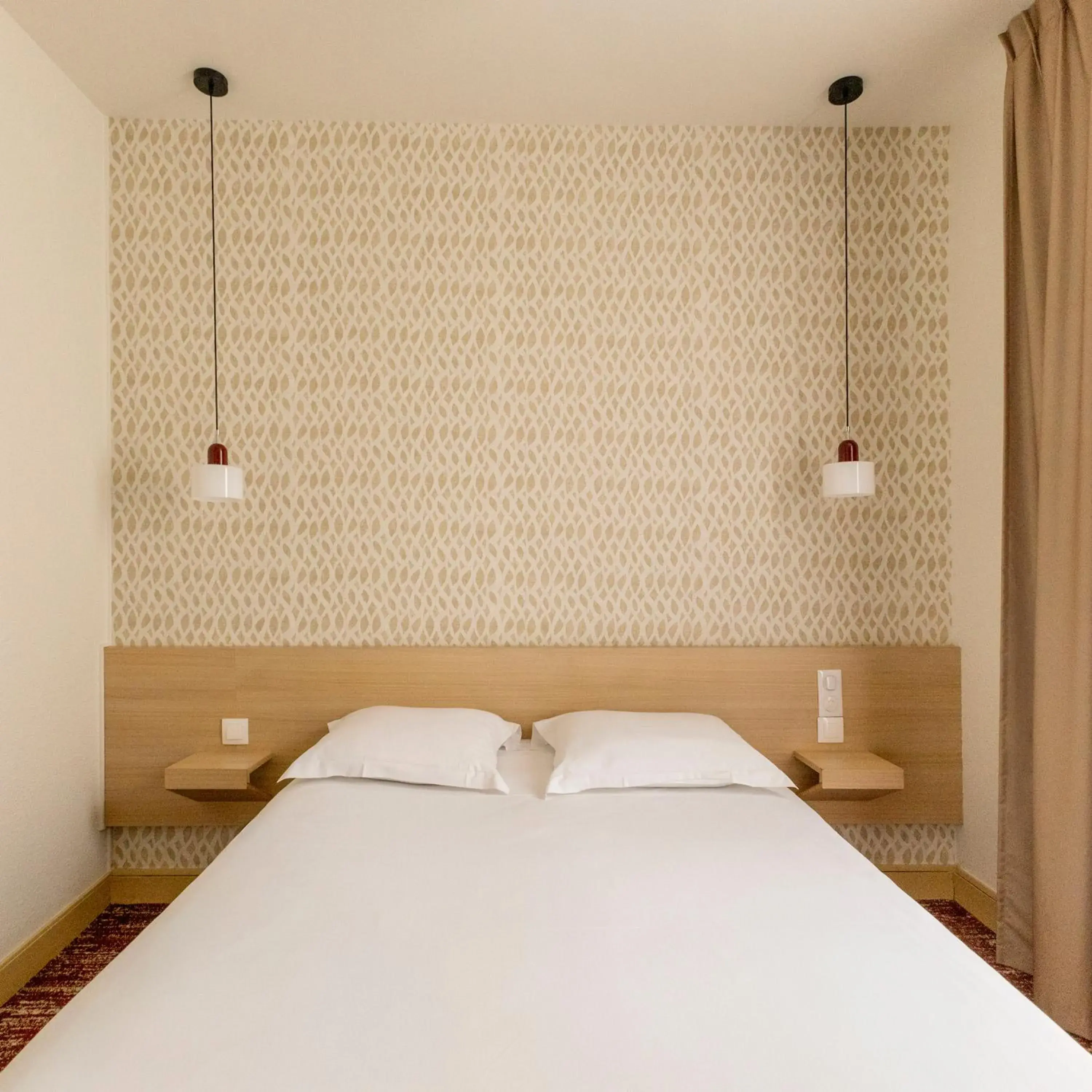 Bed in Hotel Gambetta Bed in Hotel Gambetta