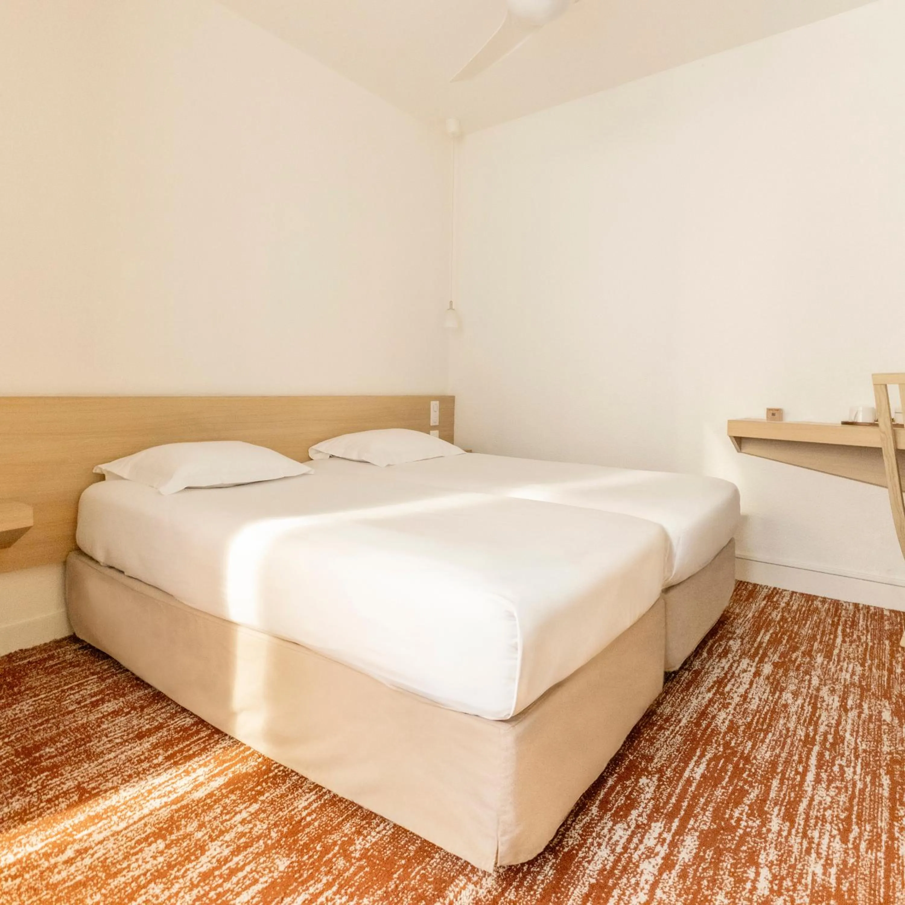 Bed in Hotel Gambetta