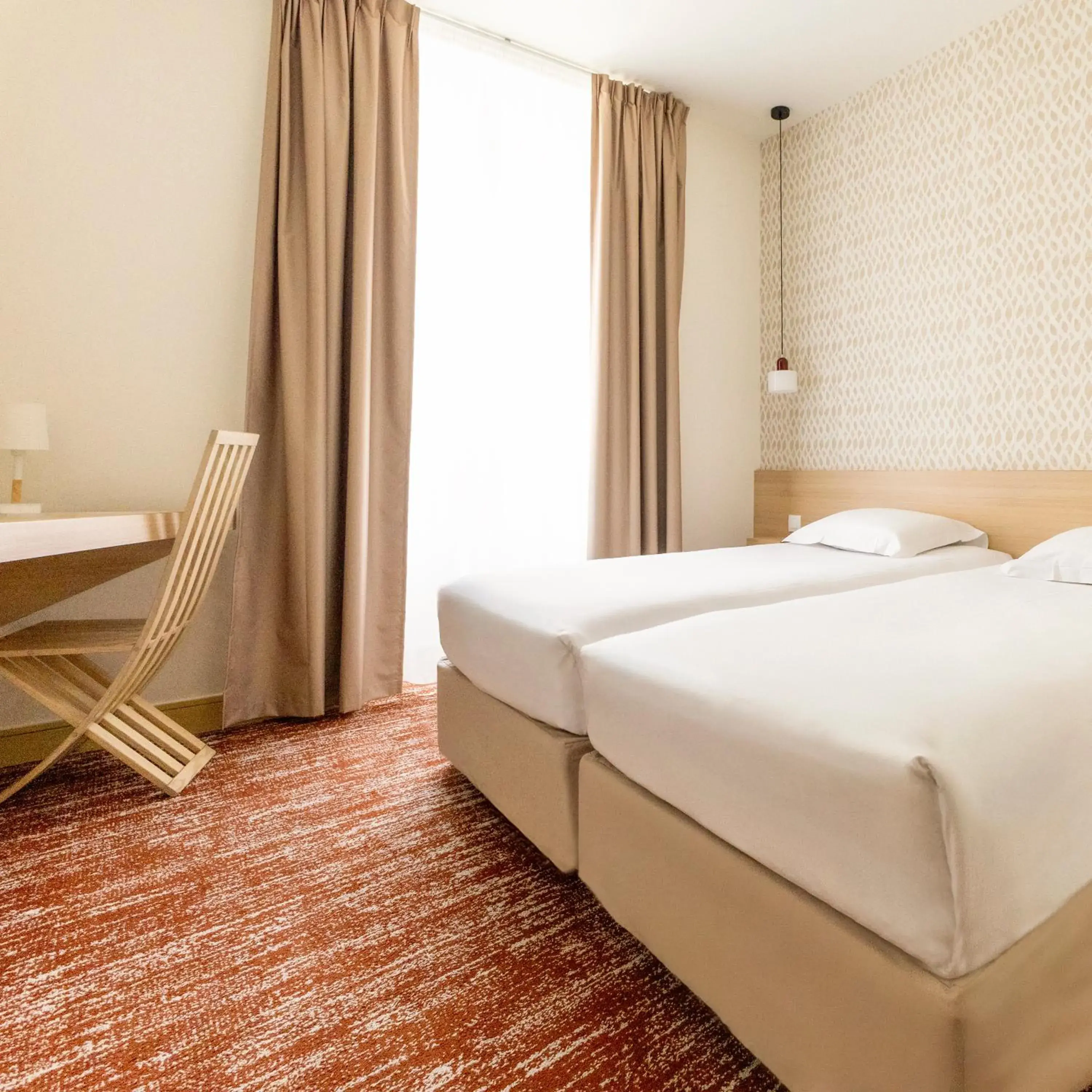 Bed in Hotel Gambetta Bed in Hotel Gambetta