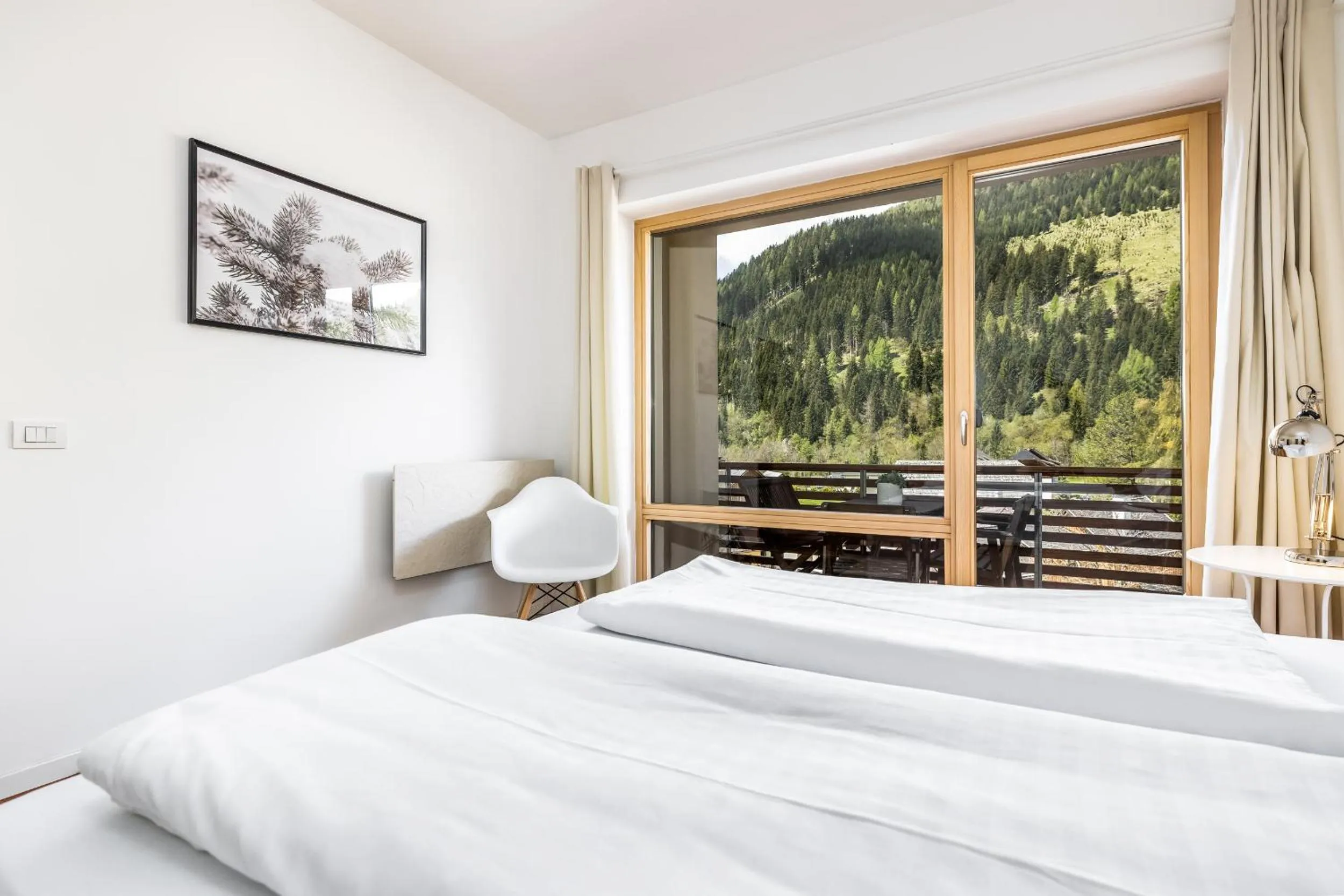 Bedroom, Bed in Quercus Appartements contactless check-in