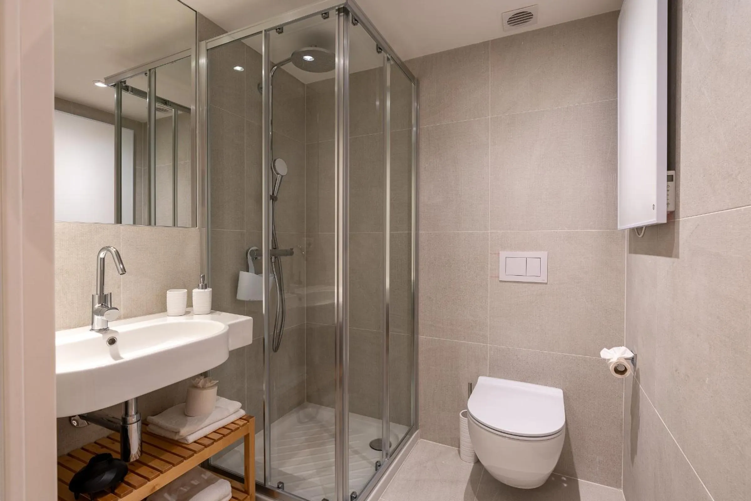 Bathroom in Quercus Appartements contactless check-in