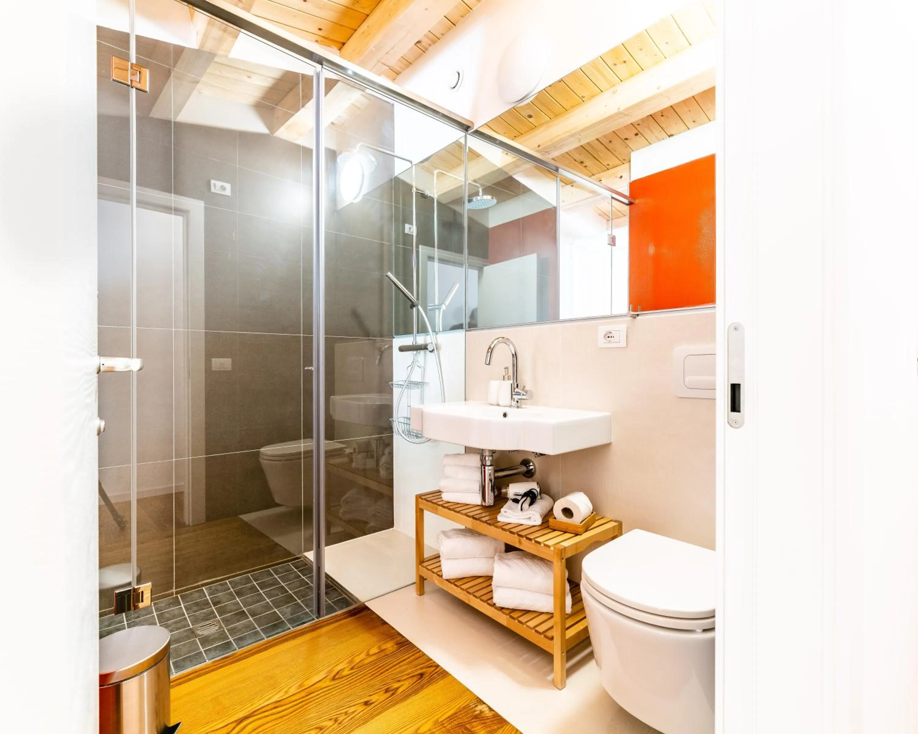 Bathroom in Quercus Appartements contactless check-in