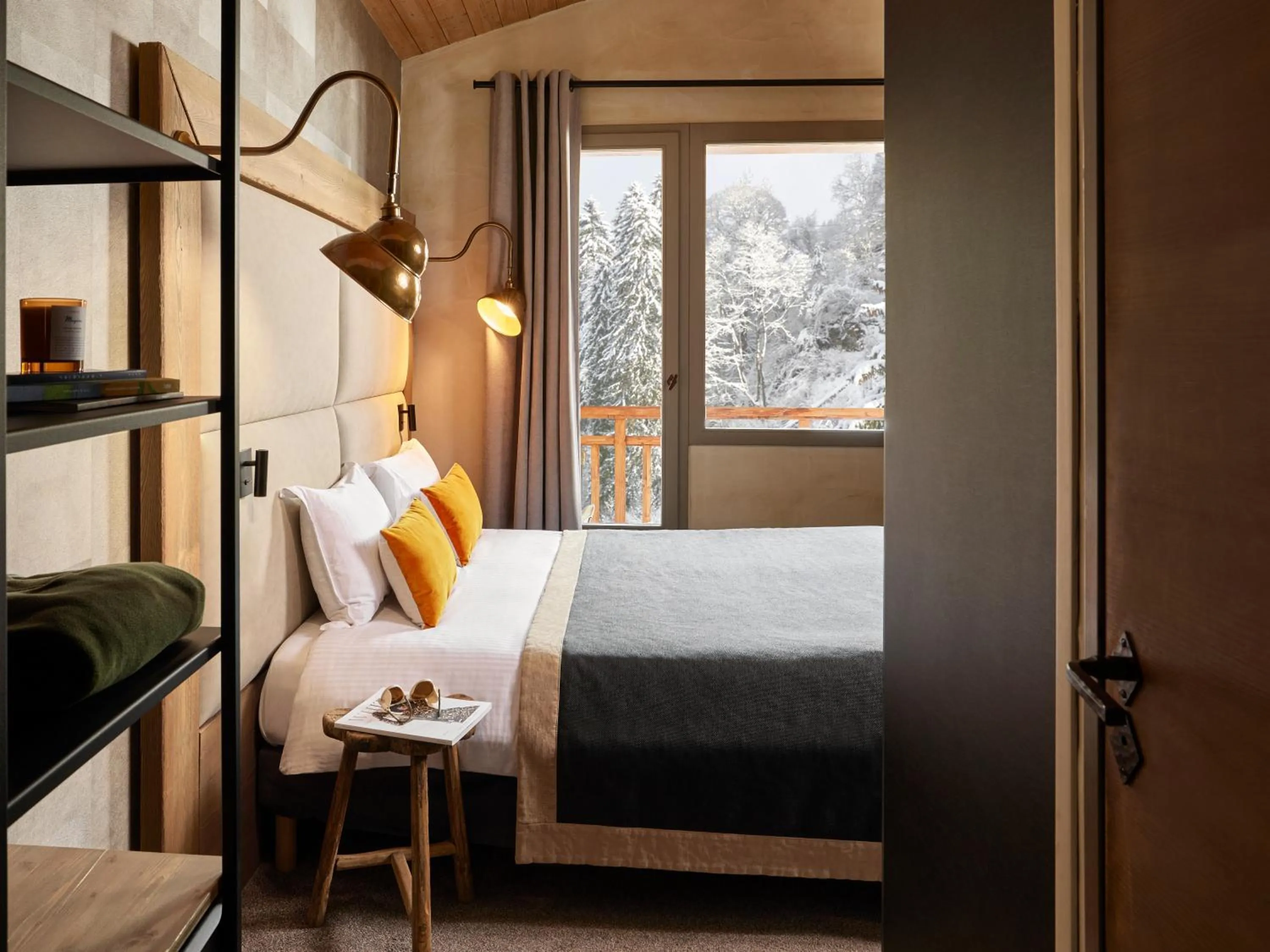 Bed in Hôtel L'Arboisie