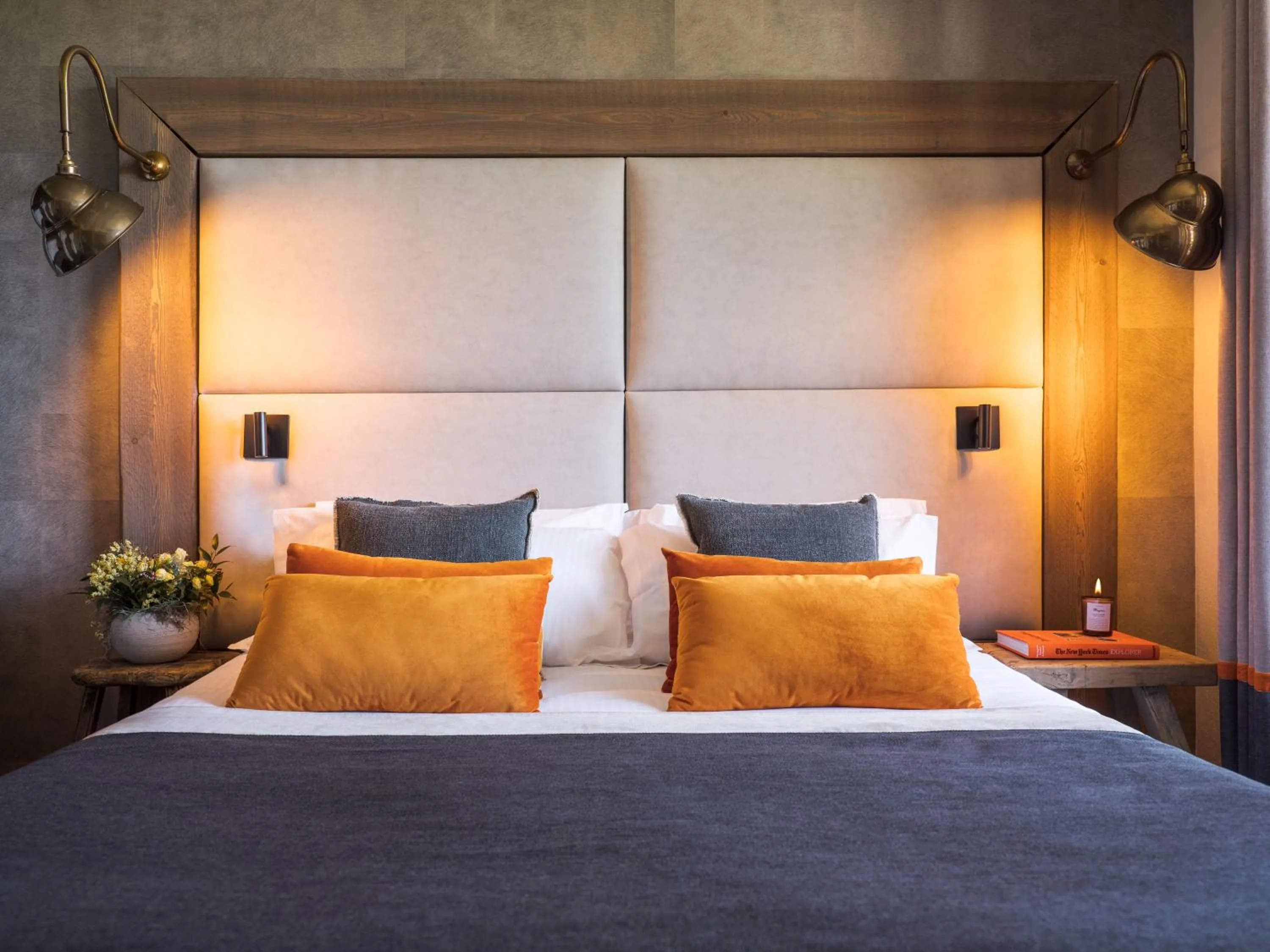 Bedroom, Bed in Hôtel L'Arboisie