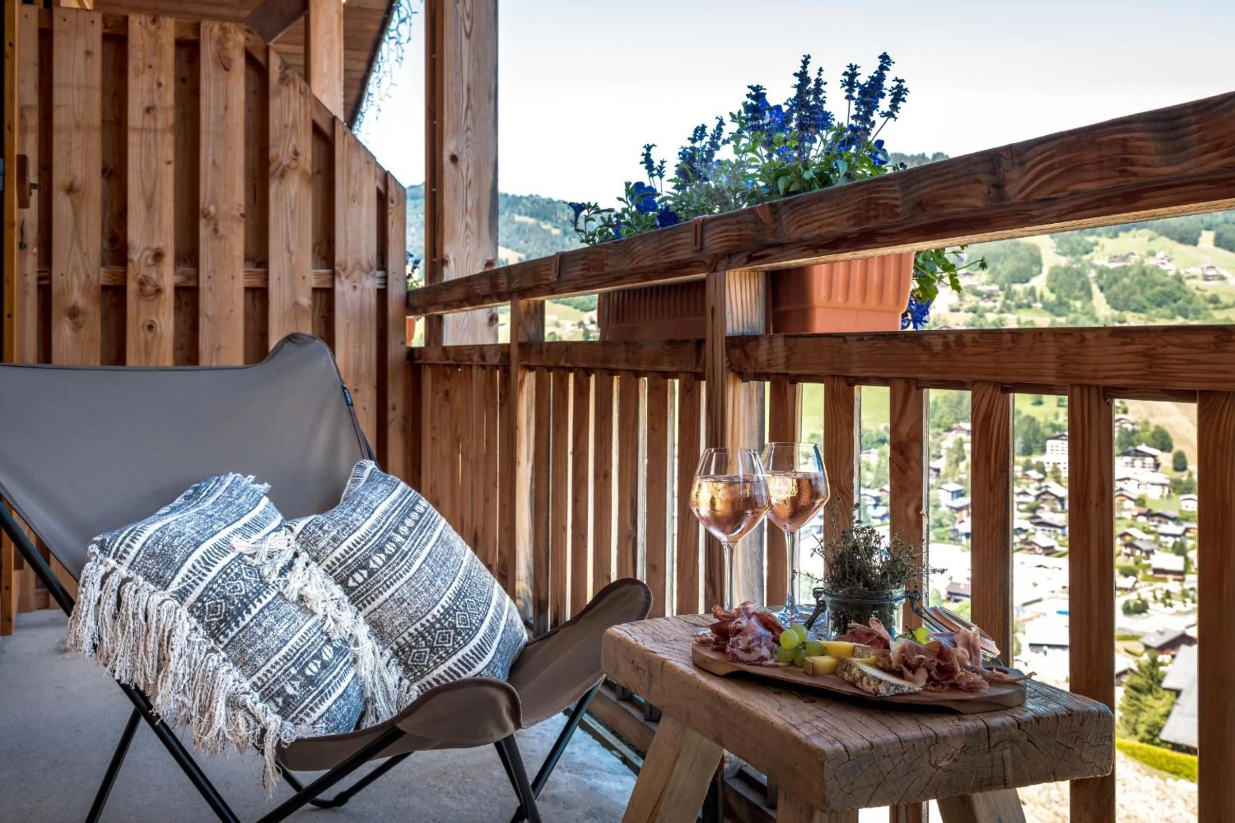 Balcony/Terrace in Hôtel L'Arboisie