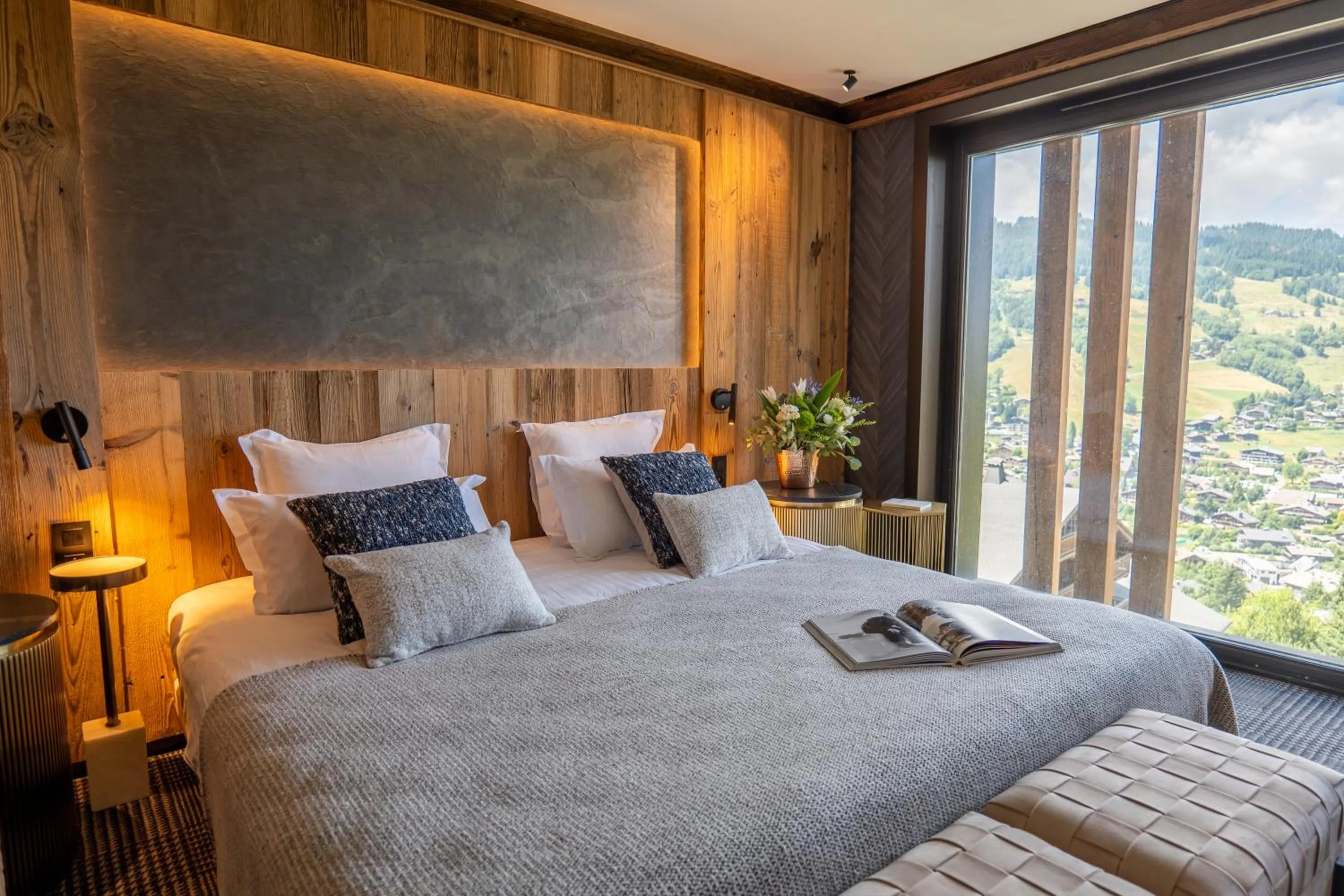 Bed in Hôtel L'Arboisie