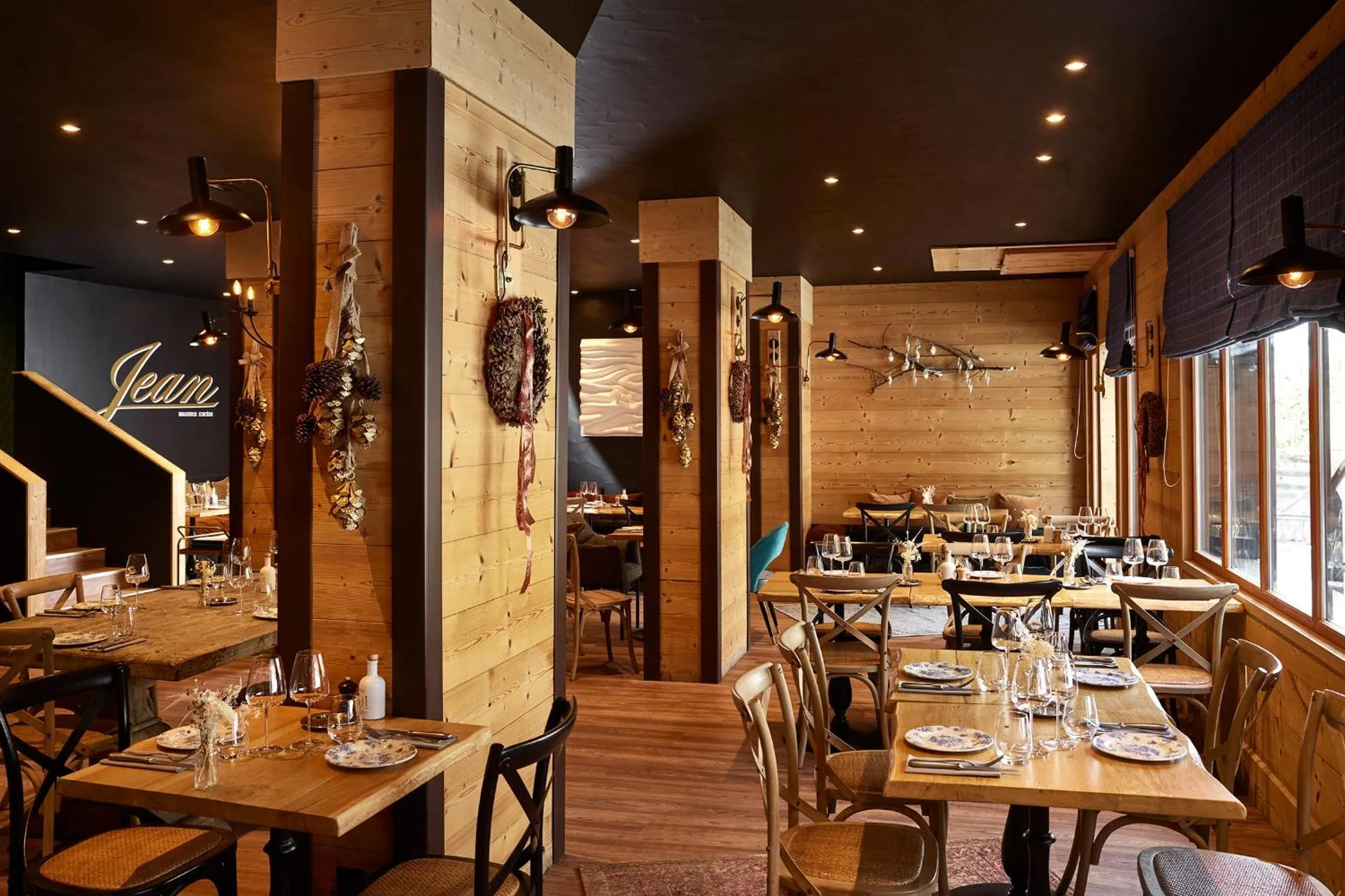 Restaurant/places to eat in Hôtel L'Arboisie