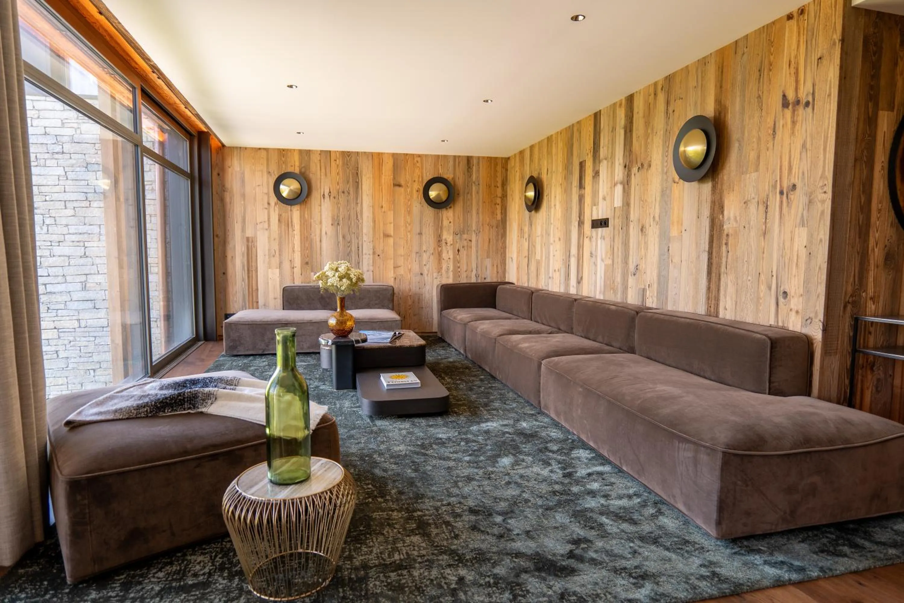 Seating area in Hôtel L'Arboisie