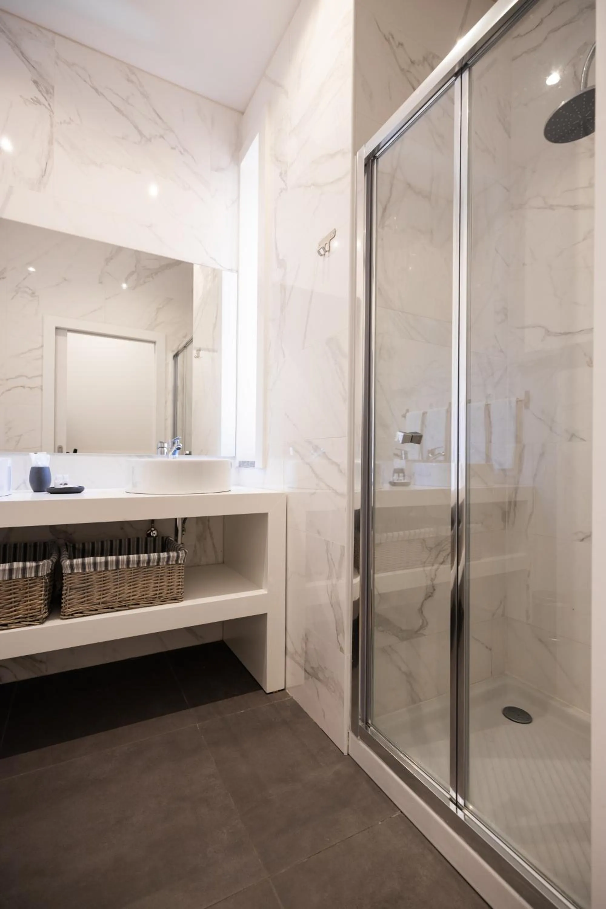 Shower in MyTrip Porto