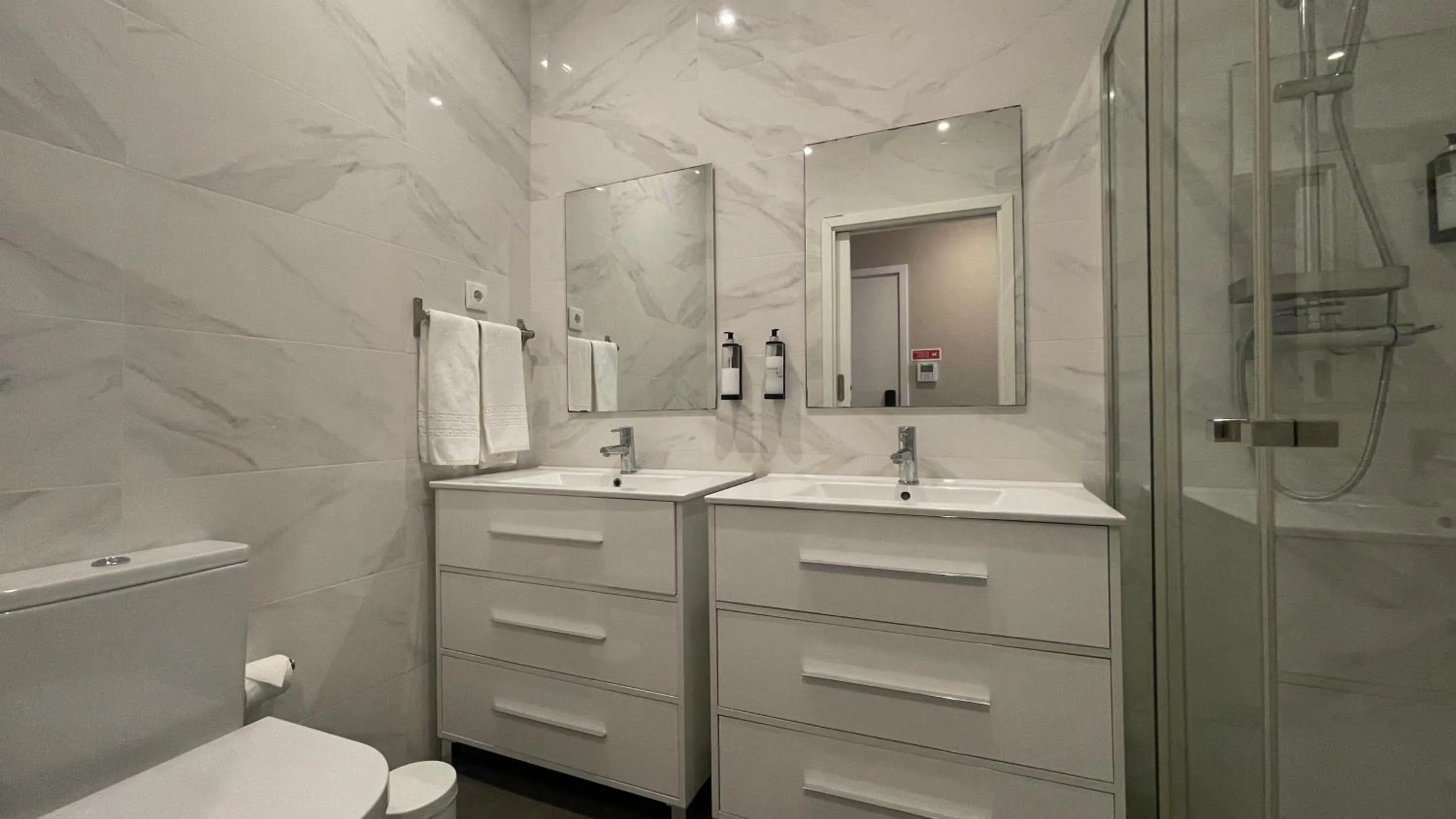 Bathroom in MyTrip Porto