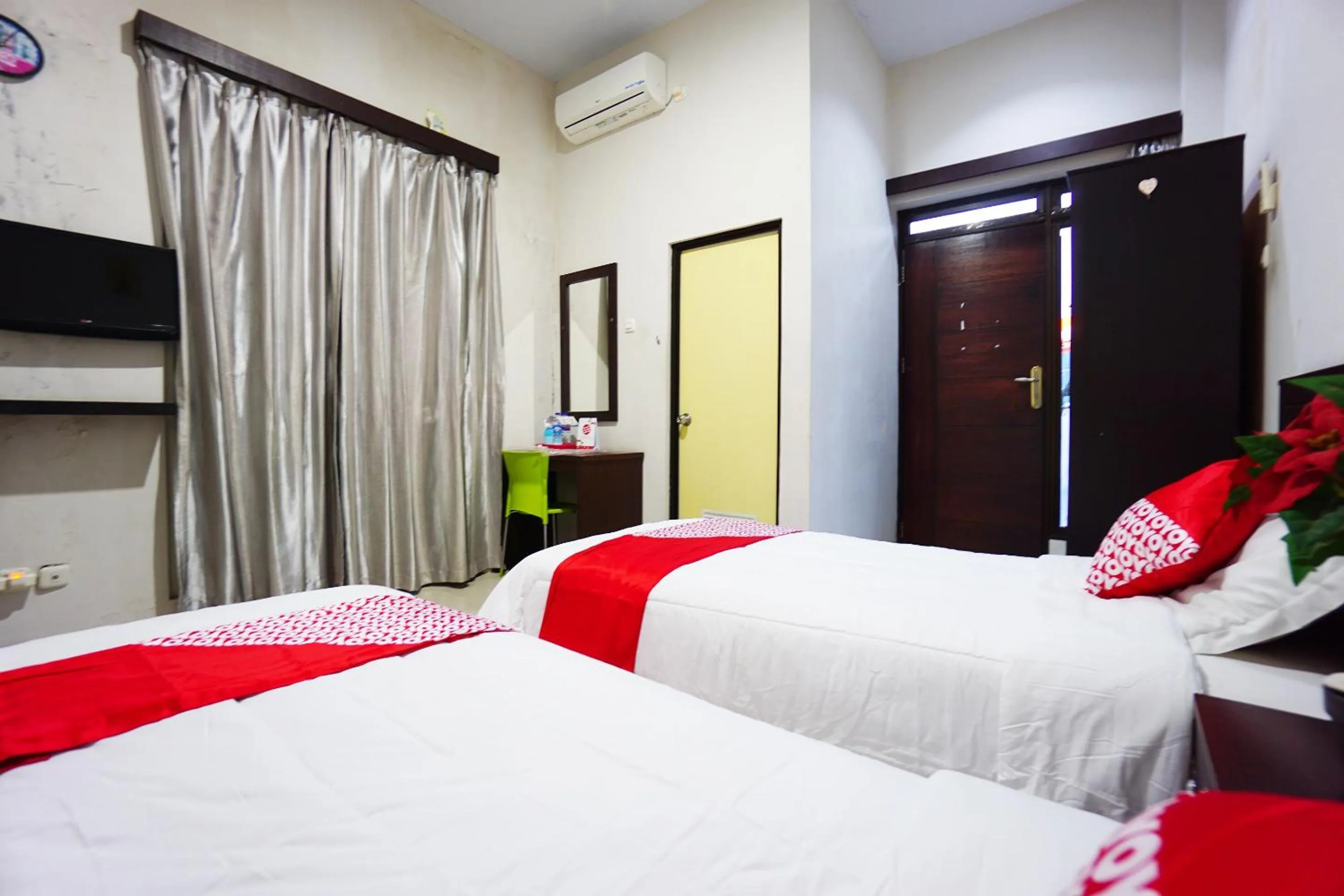 Bedroom in Elite Residence