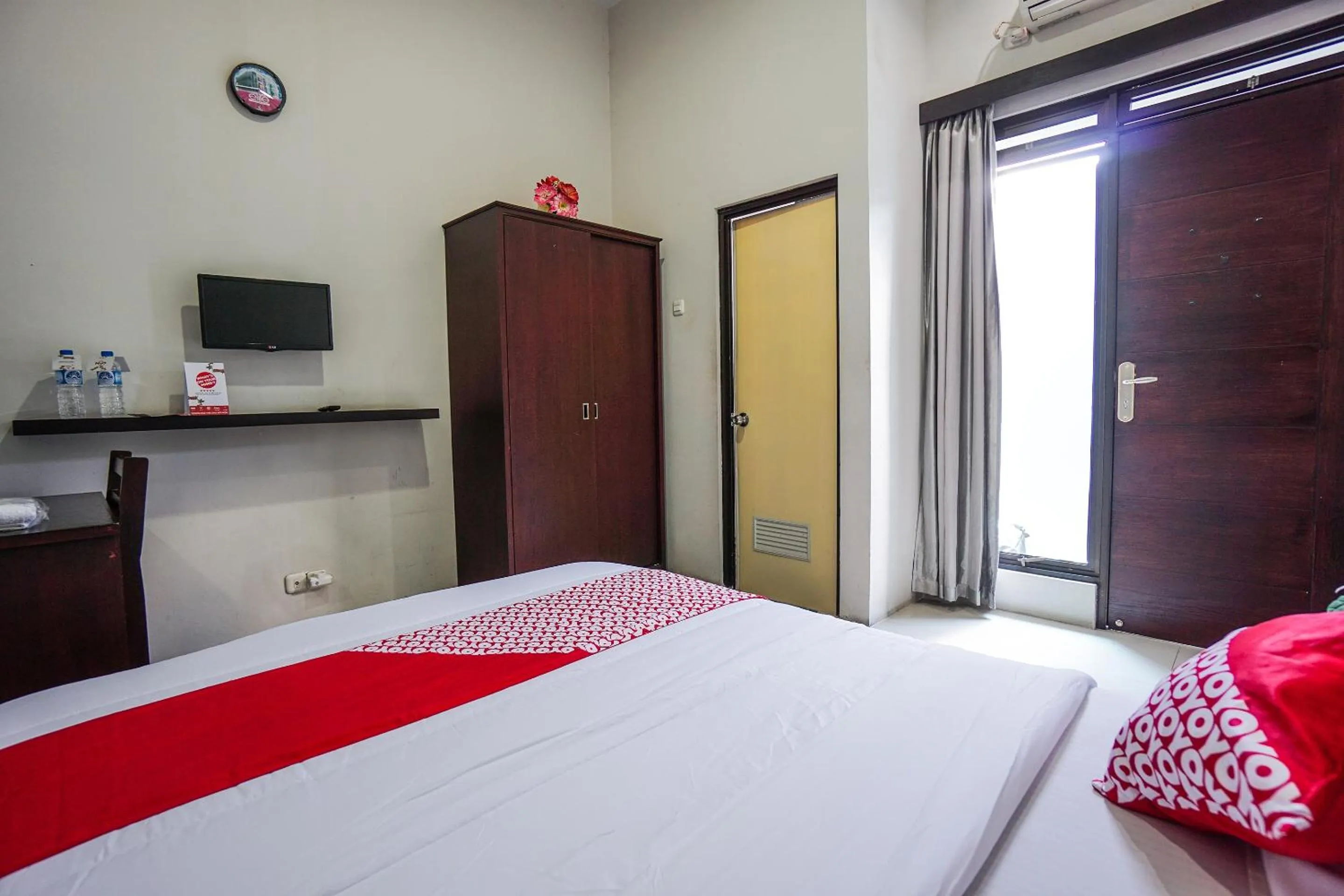 Bedroom in Elite Residence