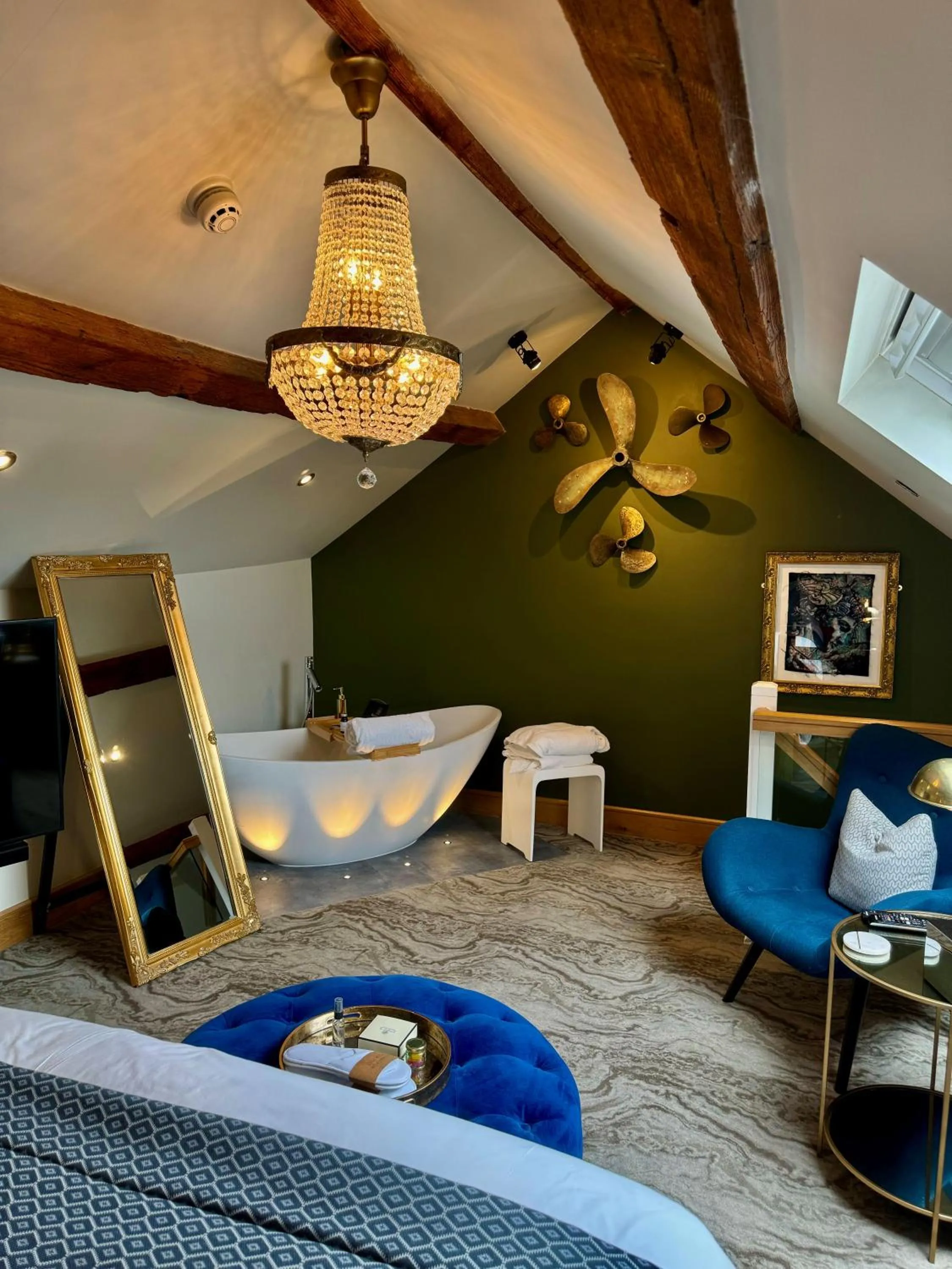 Bath in Quite Simply French