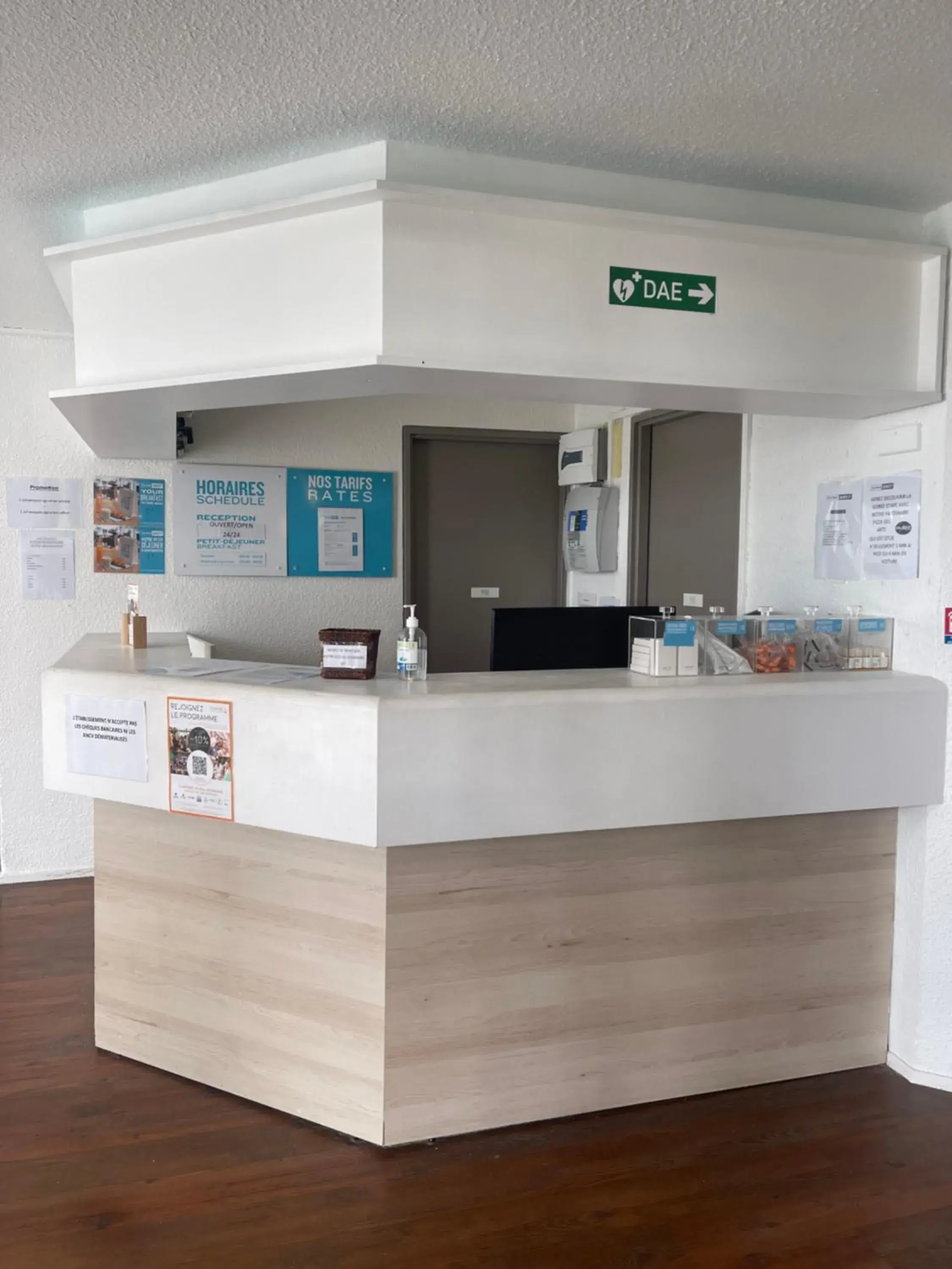 Lobby or reception in Kyriad Direct Dreux Lobby or reception in Kyriad Direct Dreux