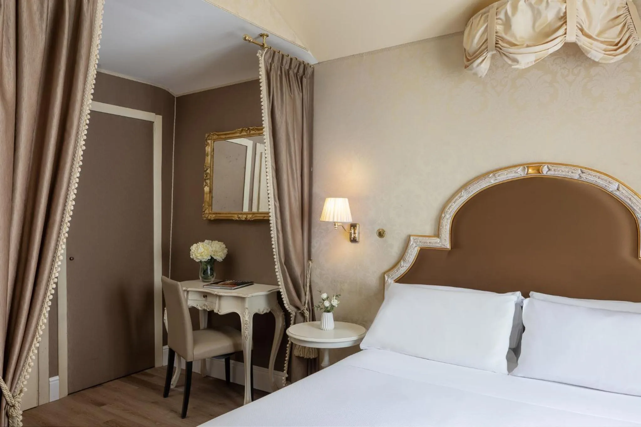 Bedroom, Bed in Residenza Venezia UNA Esperienze