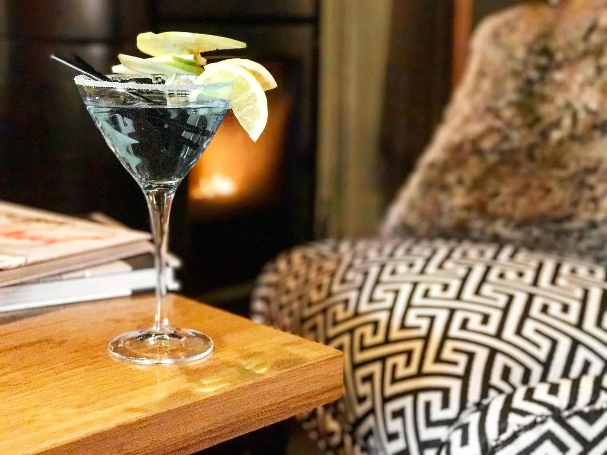 Lounge or bar in La Maison Rouge