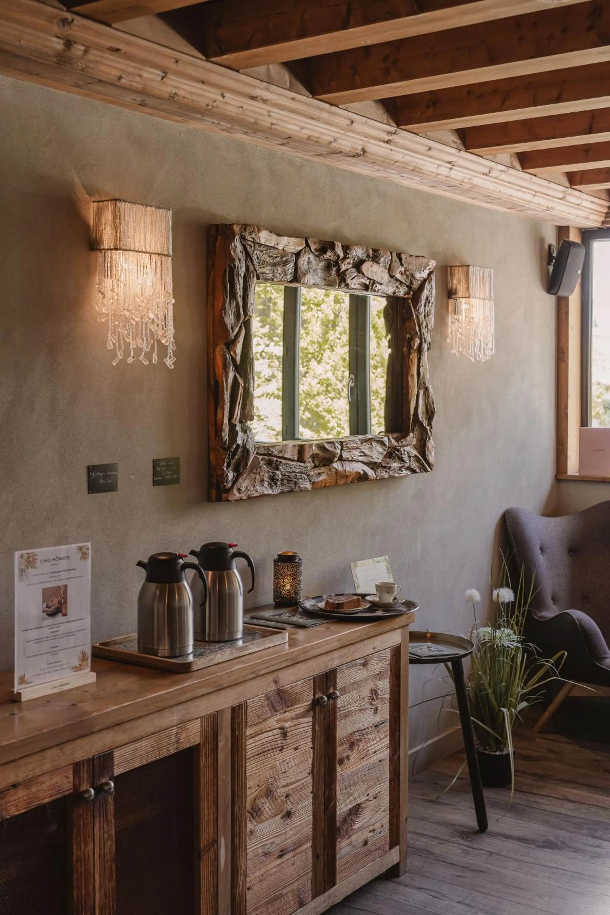 Spa and wellness centre/facilities in La Maison Rouge