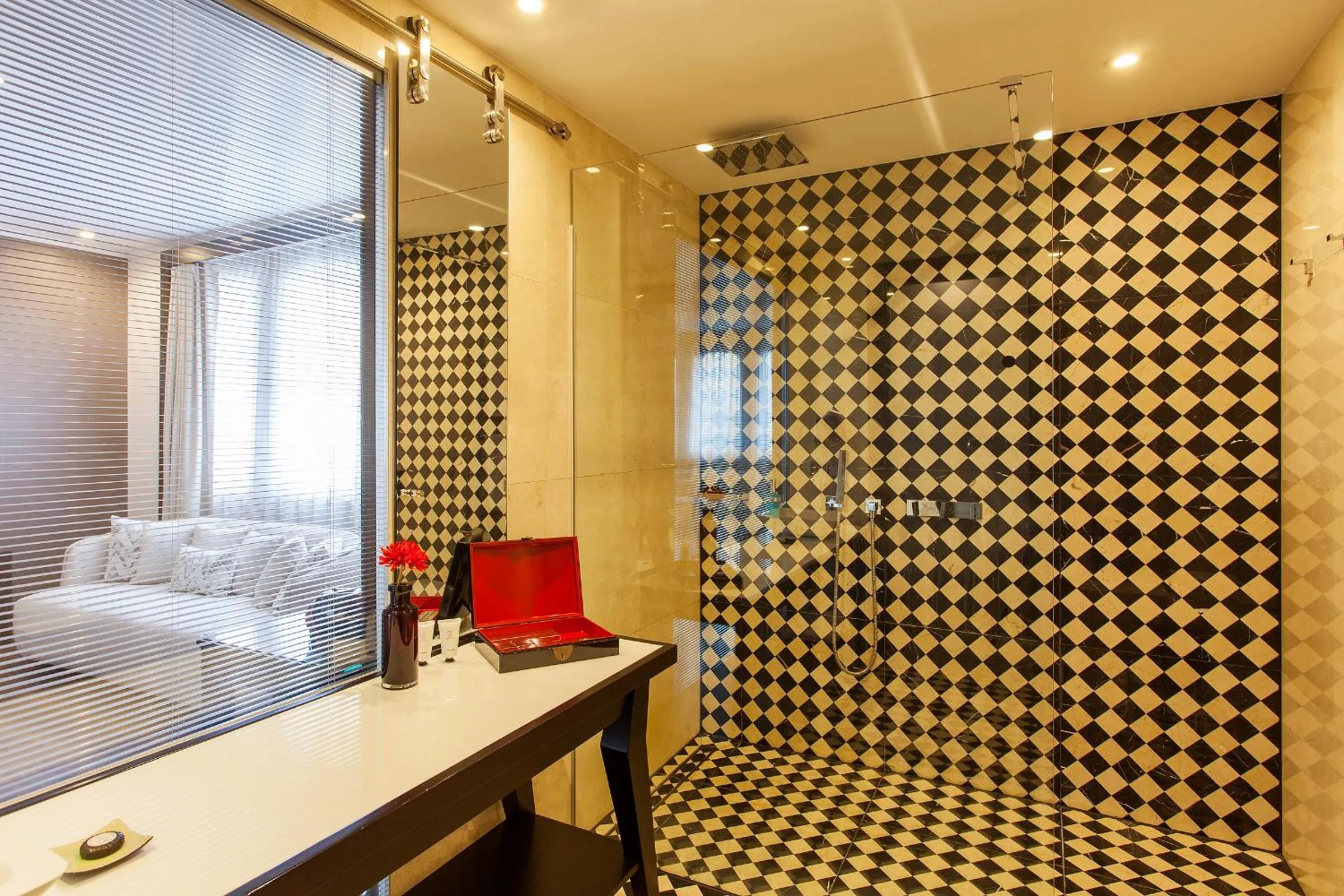 Bathroom, Bed in Quentin Boutique Hotel