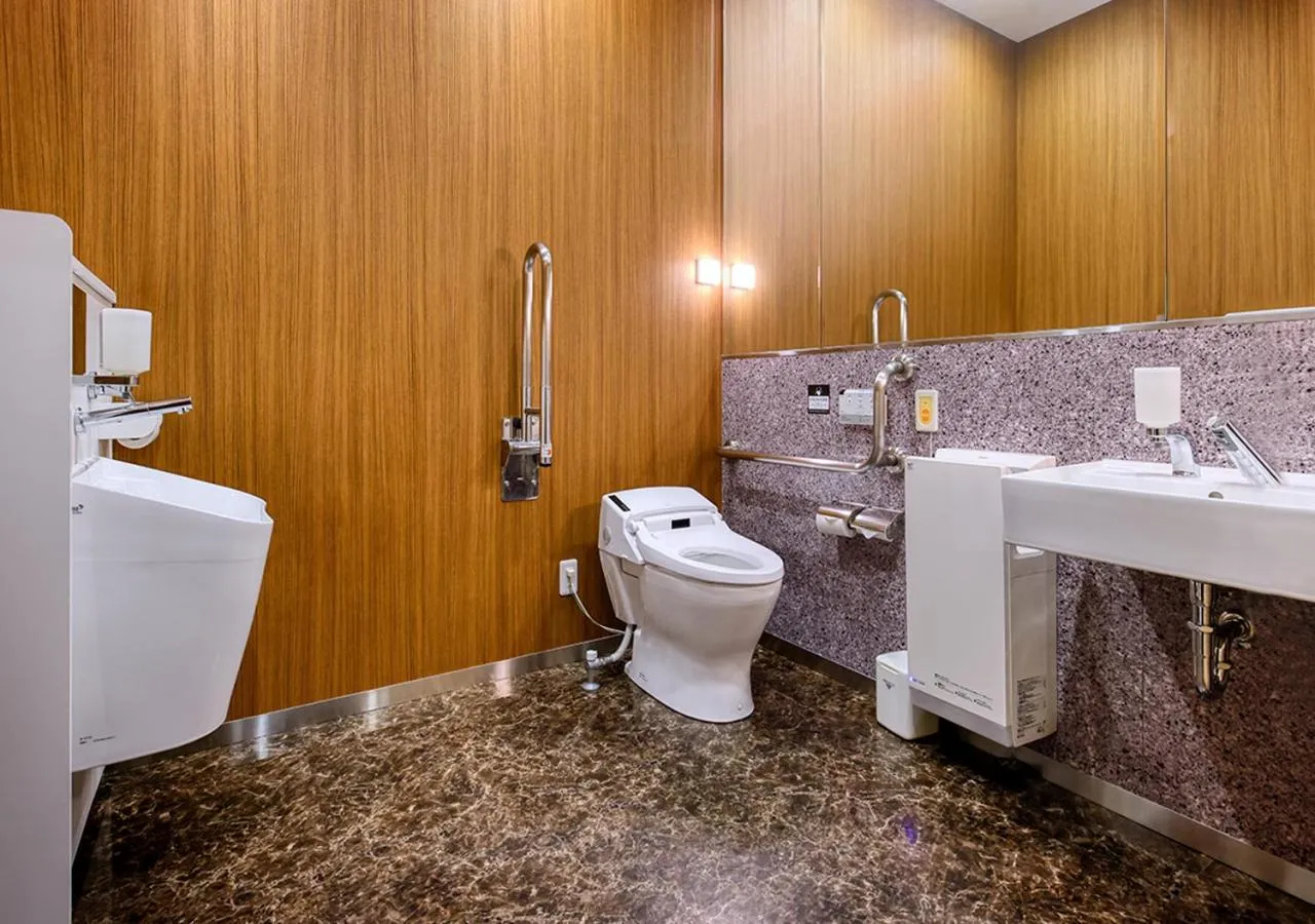 Toilet in APA Hotel Saitama Higashimatsuyama Ekimae