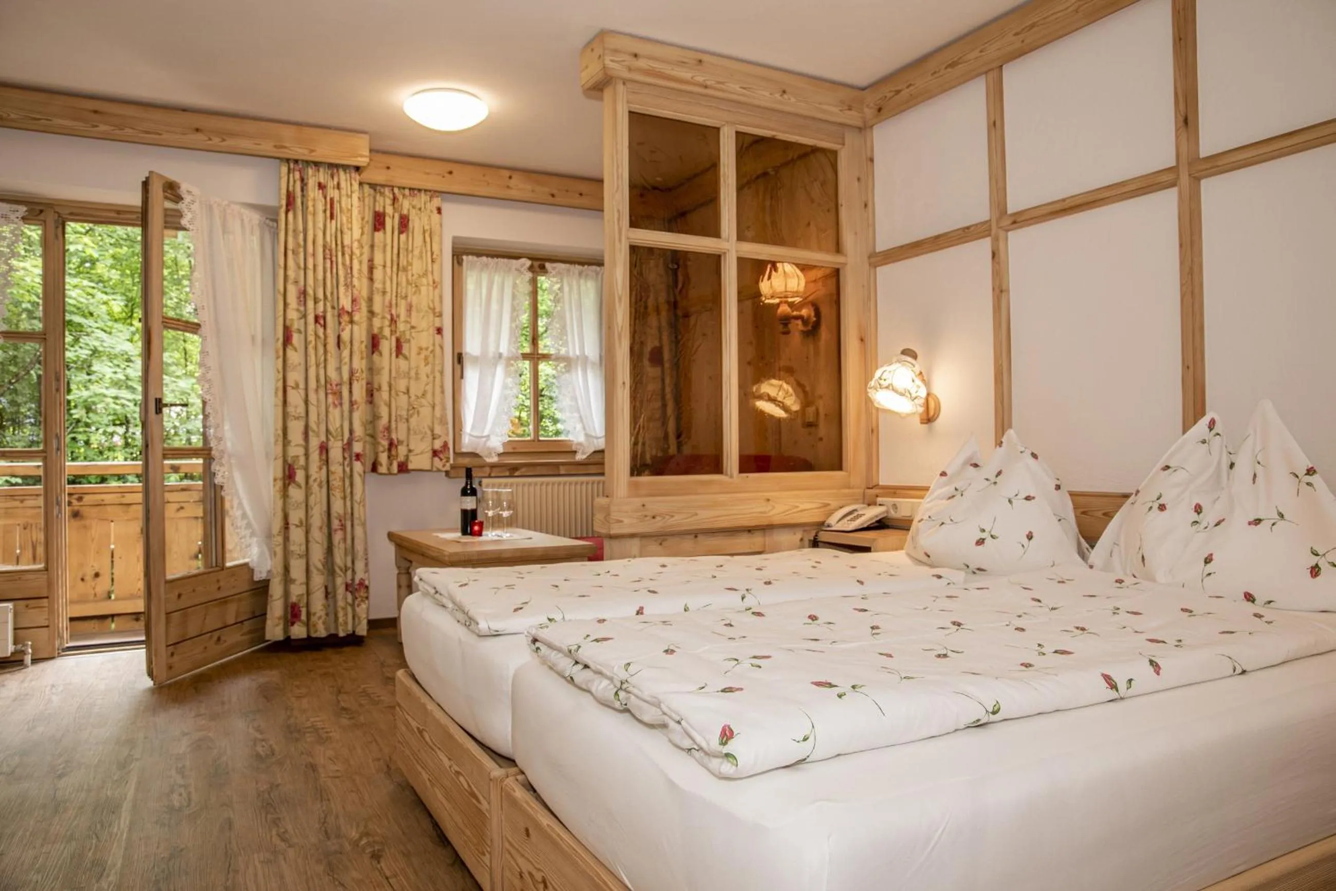Bedroom in Hotel-Gasthof "Zur Mühle"