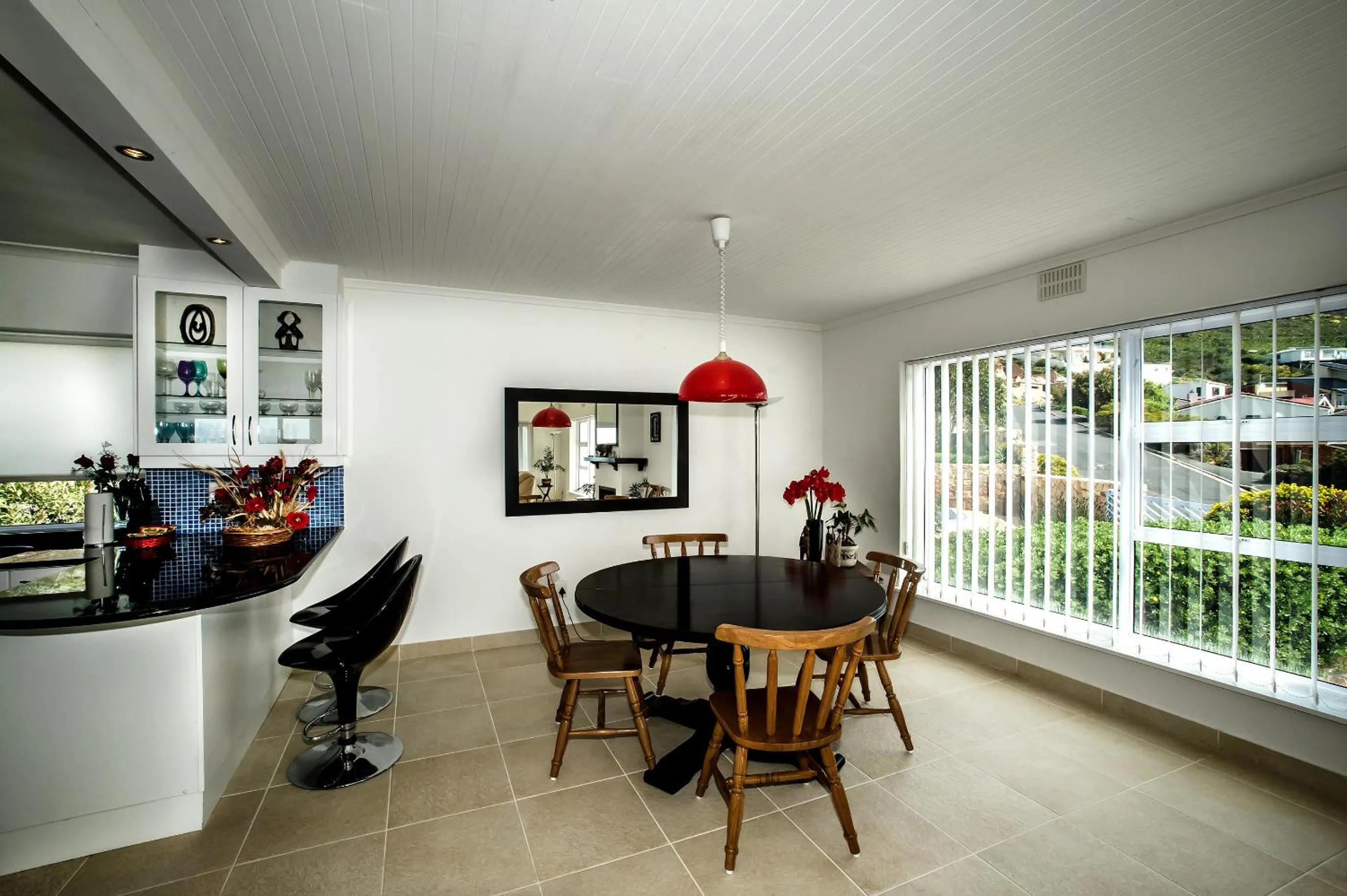 Dining area in Penguinden - load-shedding free