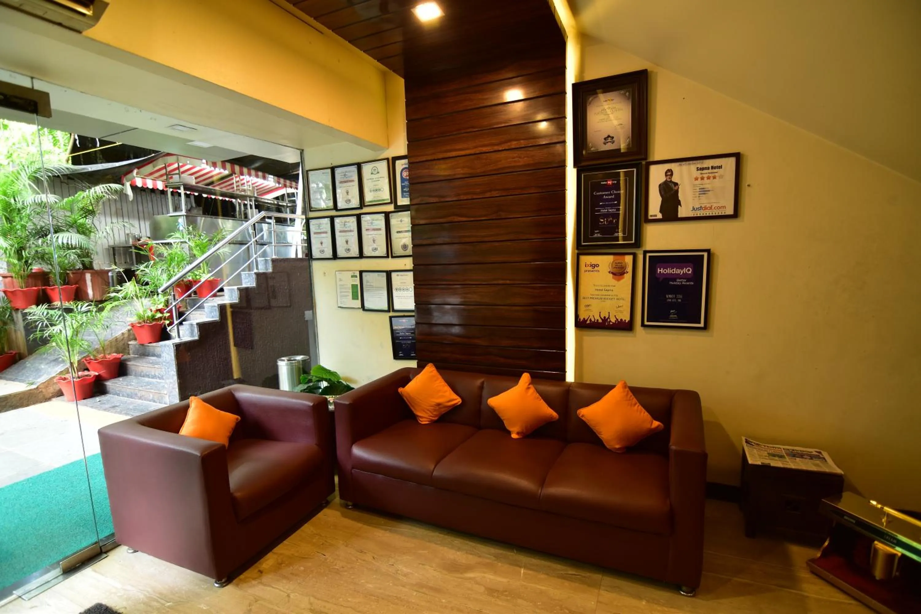 Lobby or reception in MY Bizz Hotel Sapna