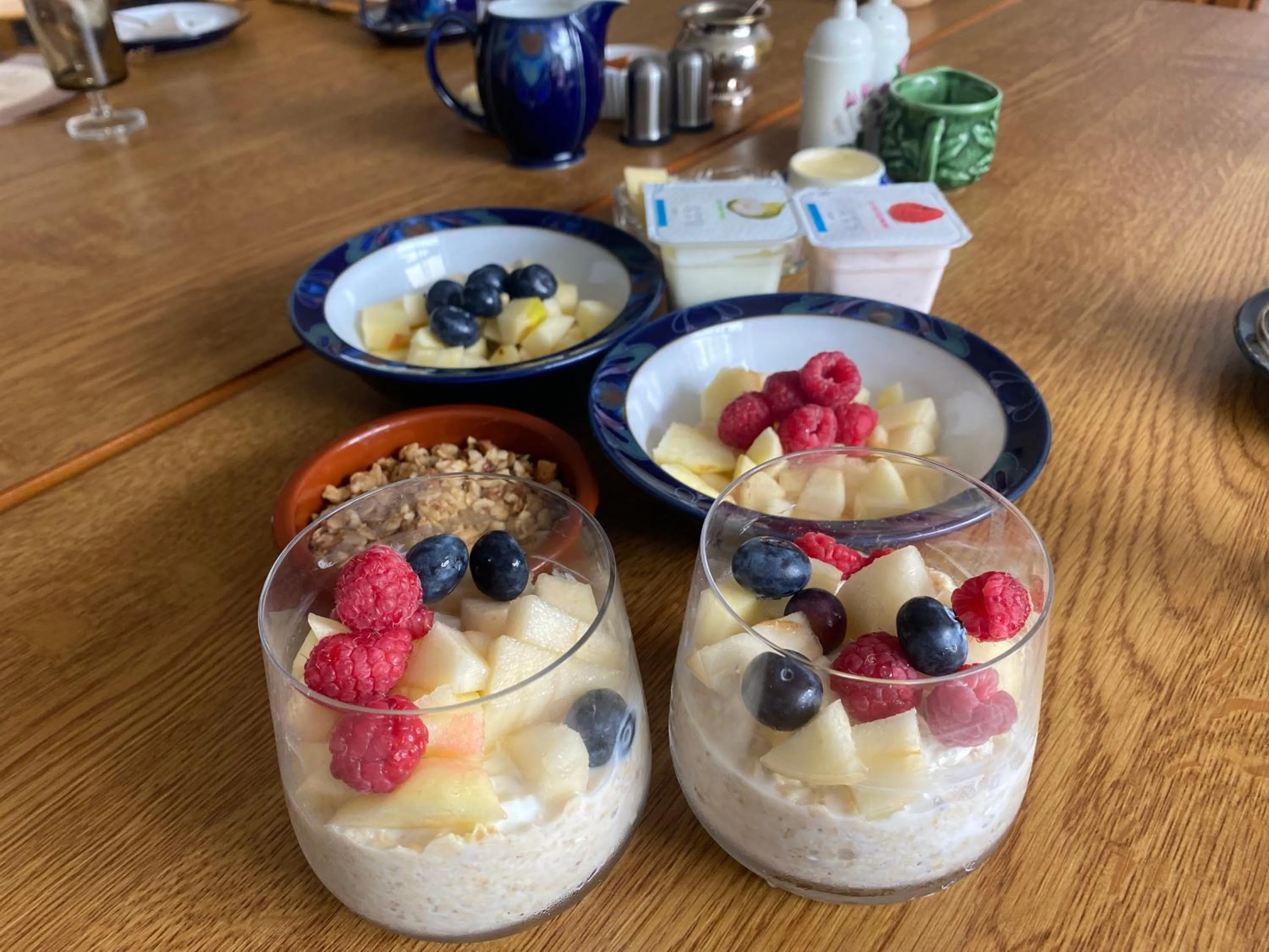 Breakfast in Old Schoolhouse B and B