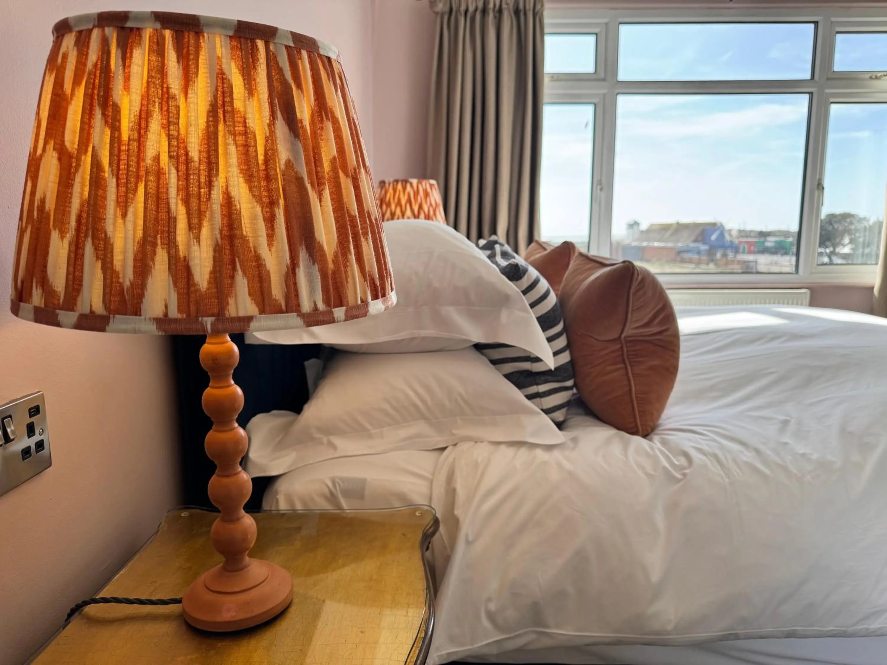 View (from property/room), Bed in East Beach Guest House