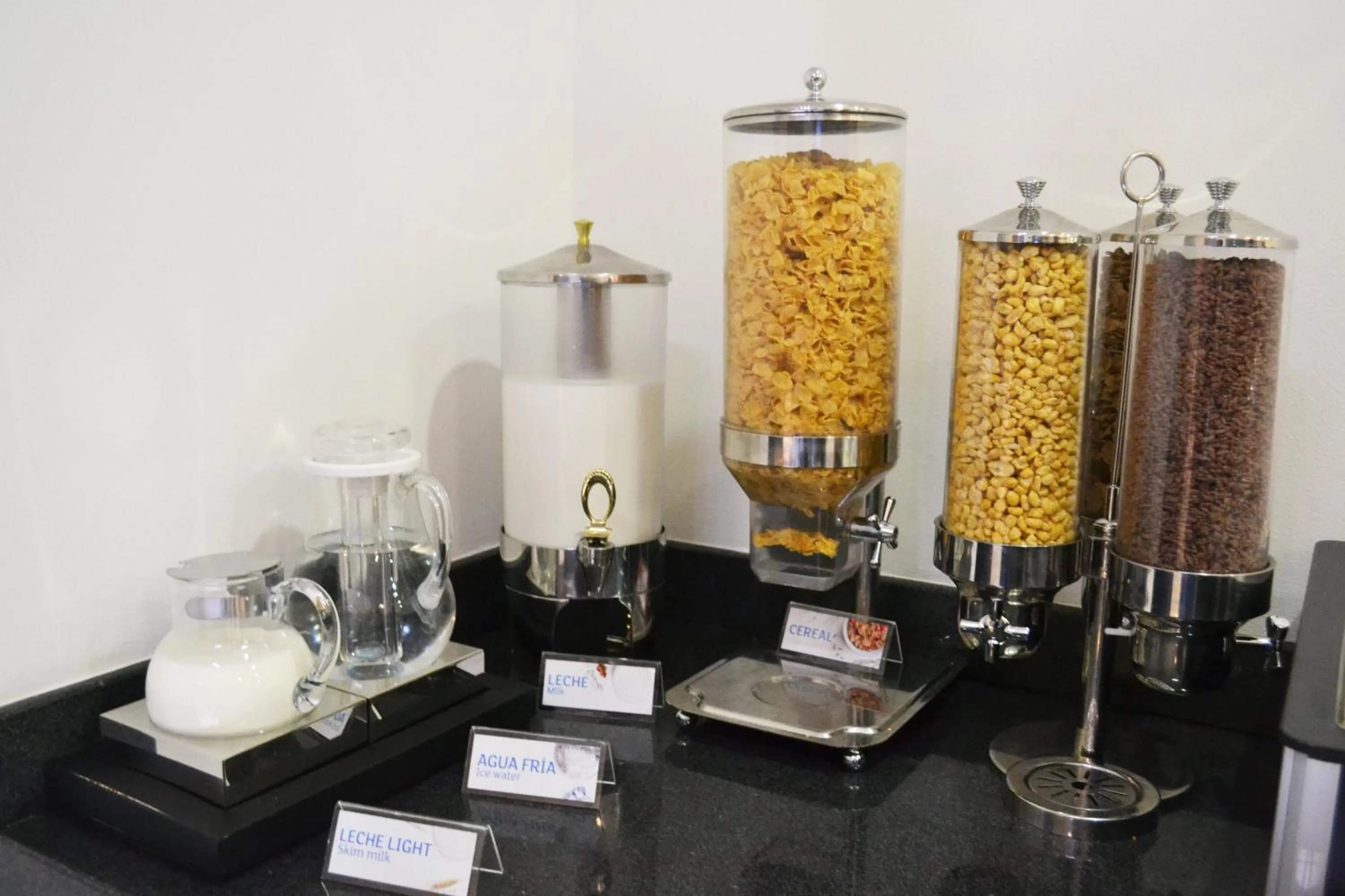 Breakfast in Holiday Inn Express Guaymas by IHG