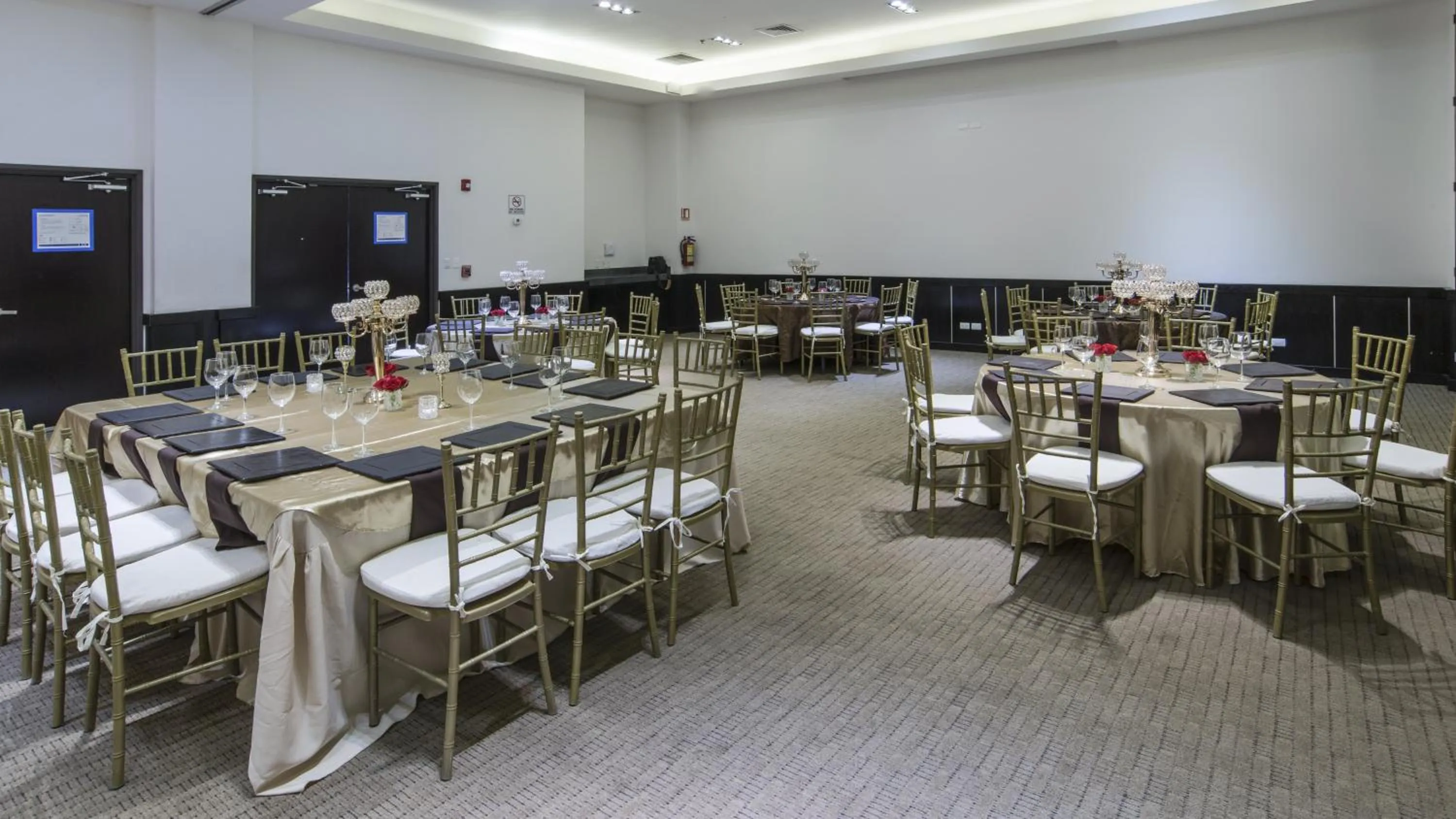 Banquet/Function facilities in Holiday Inn Express Guaymas by IHG