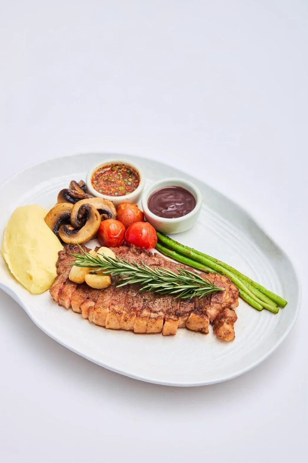 Restaurant/places to eat in 42Grand Residence