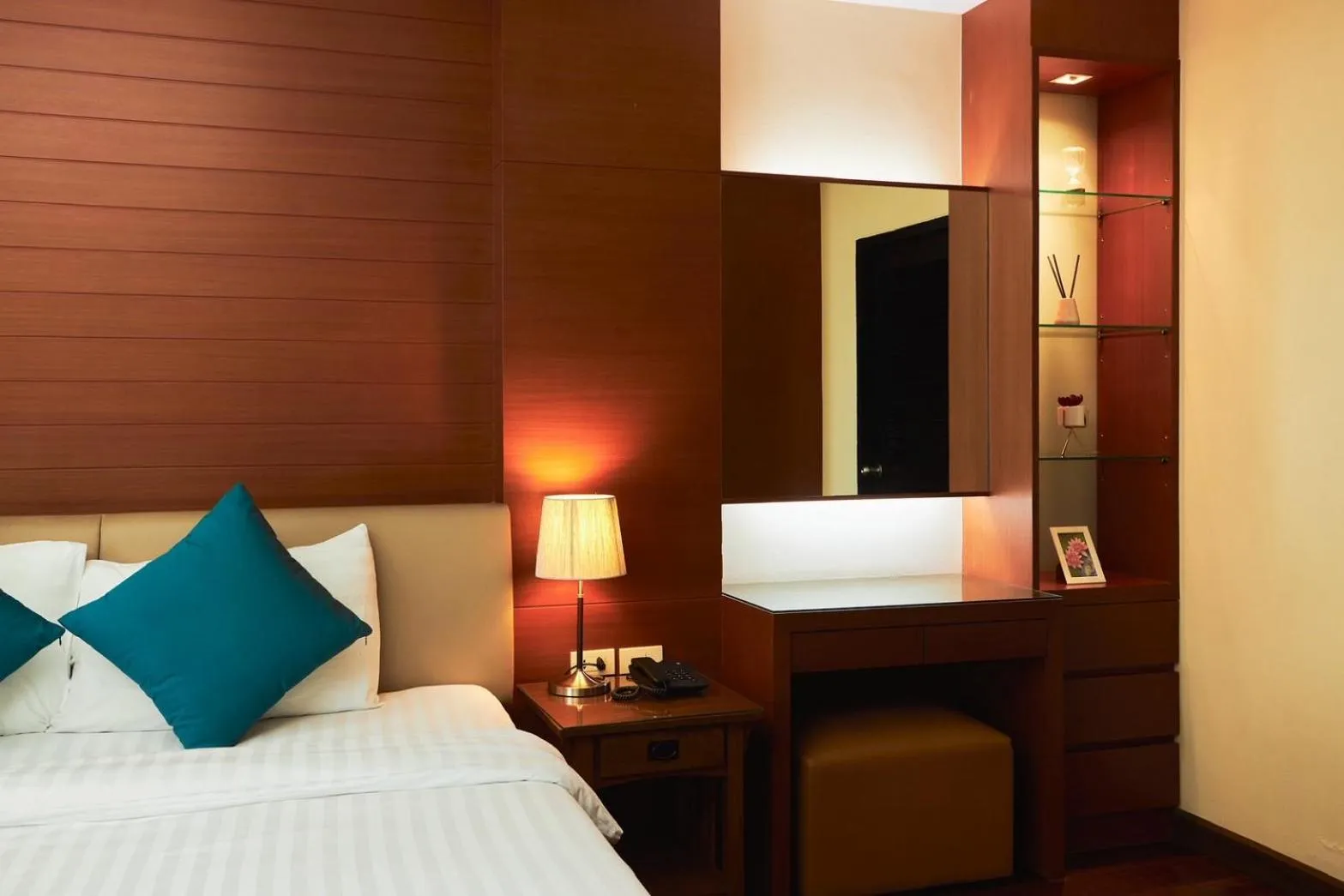 Bed in 42Grand Residence