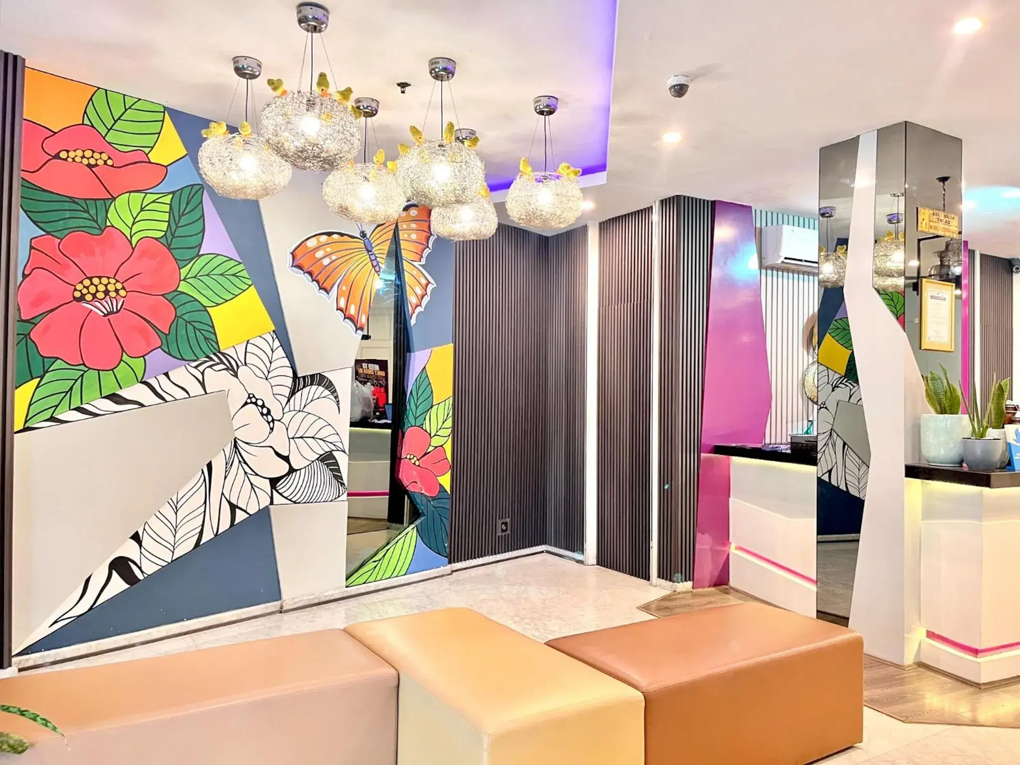 Lobby or reception in Oak Tree Urban Hotel Jakarta Lobby or reception in Oak Tree Urban Hotel Jakarta