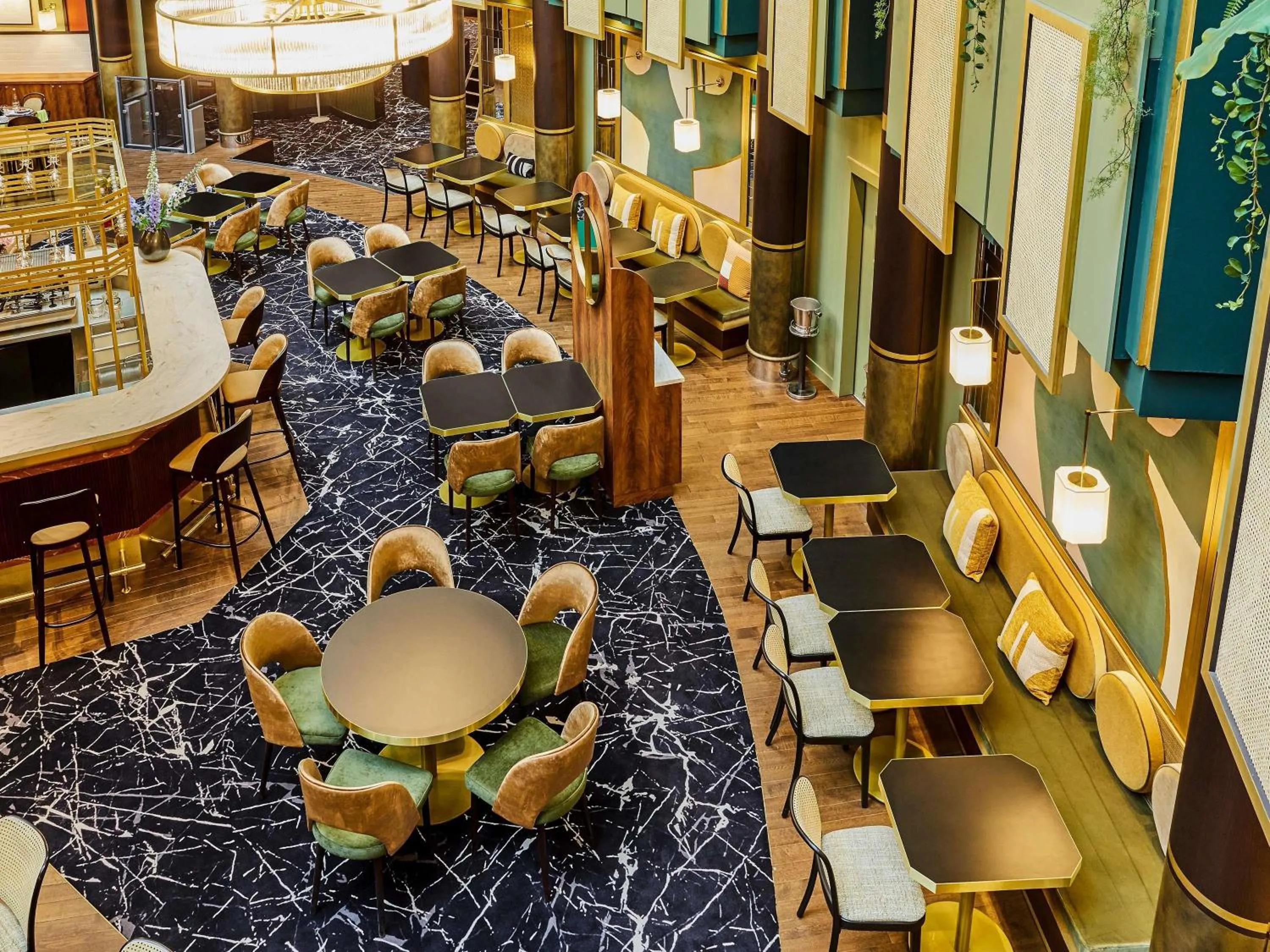 Property building in Nest Hotel Paris la Défense - MGallery Collection