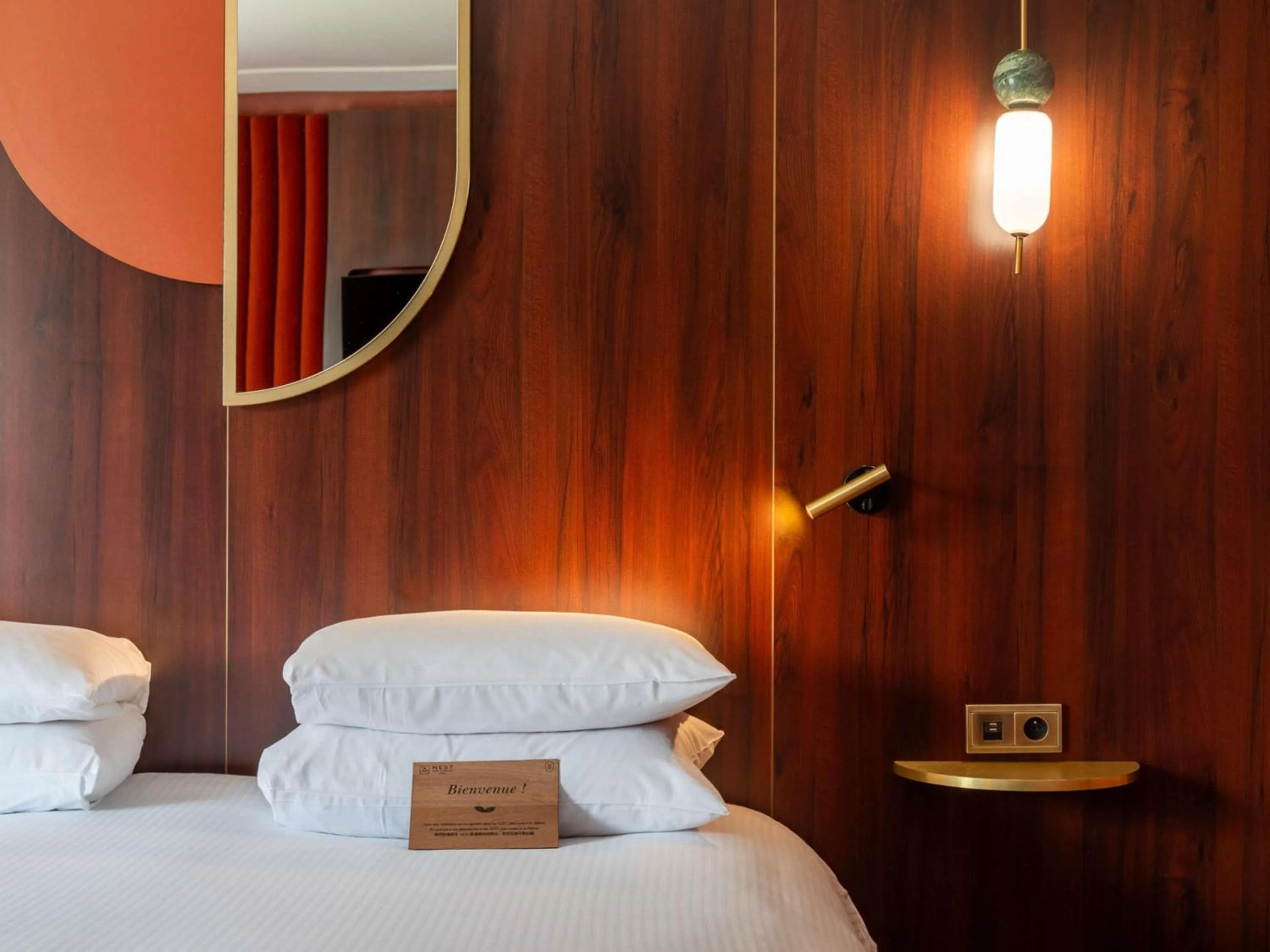 Bedroom, Bed in Nest Hotel Paris la Défense - MGallery Collection