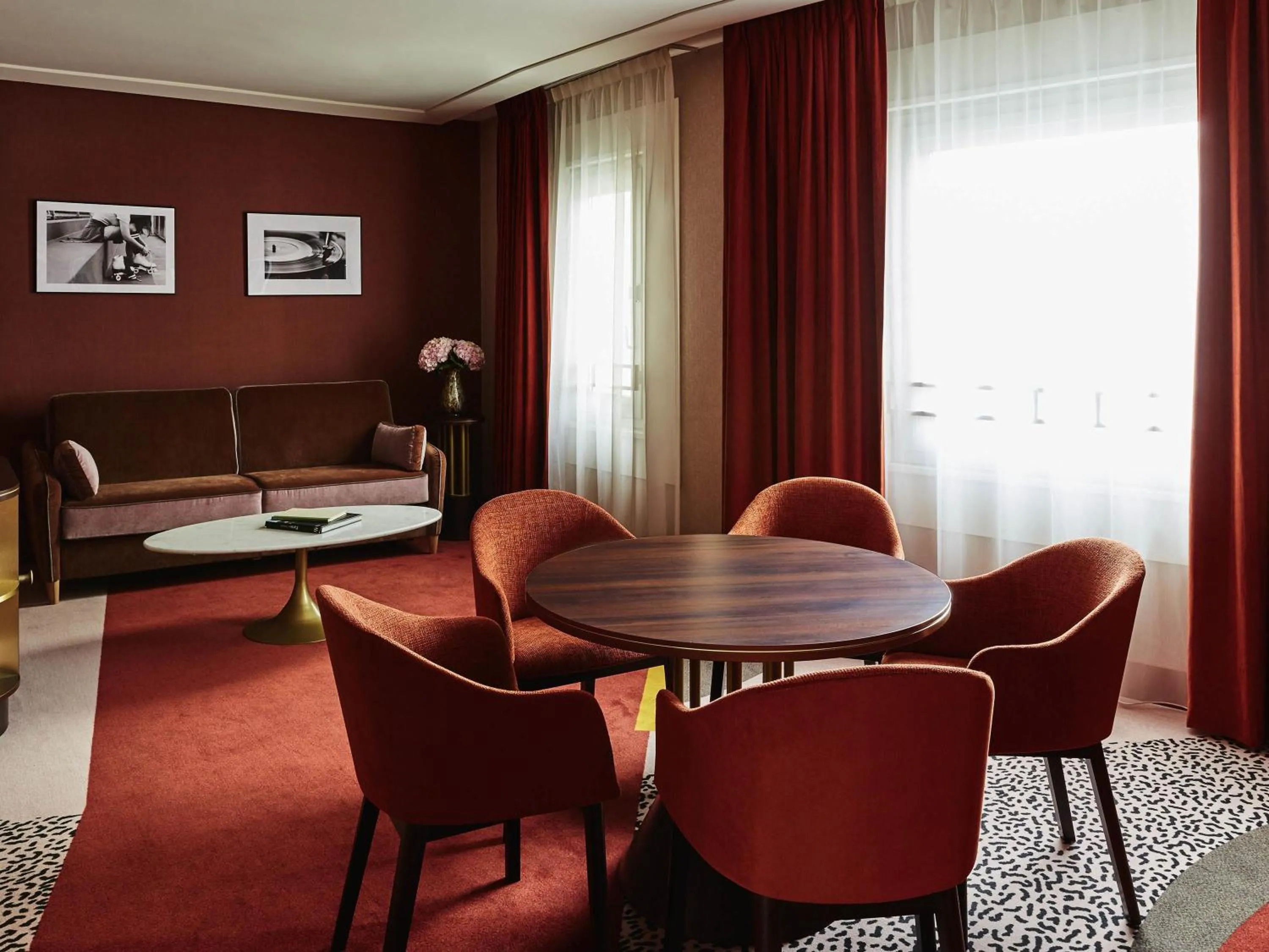 Photo of the whole room in Nest Hotel Paris la Défense - MGallery Collection