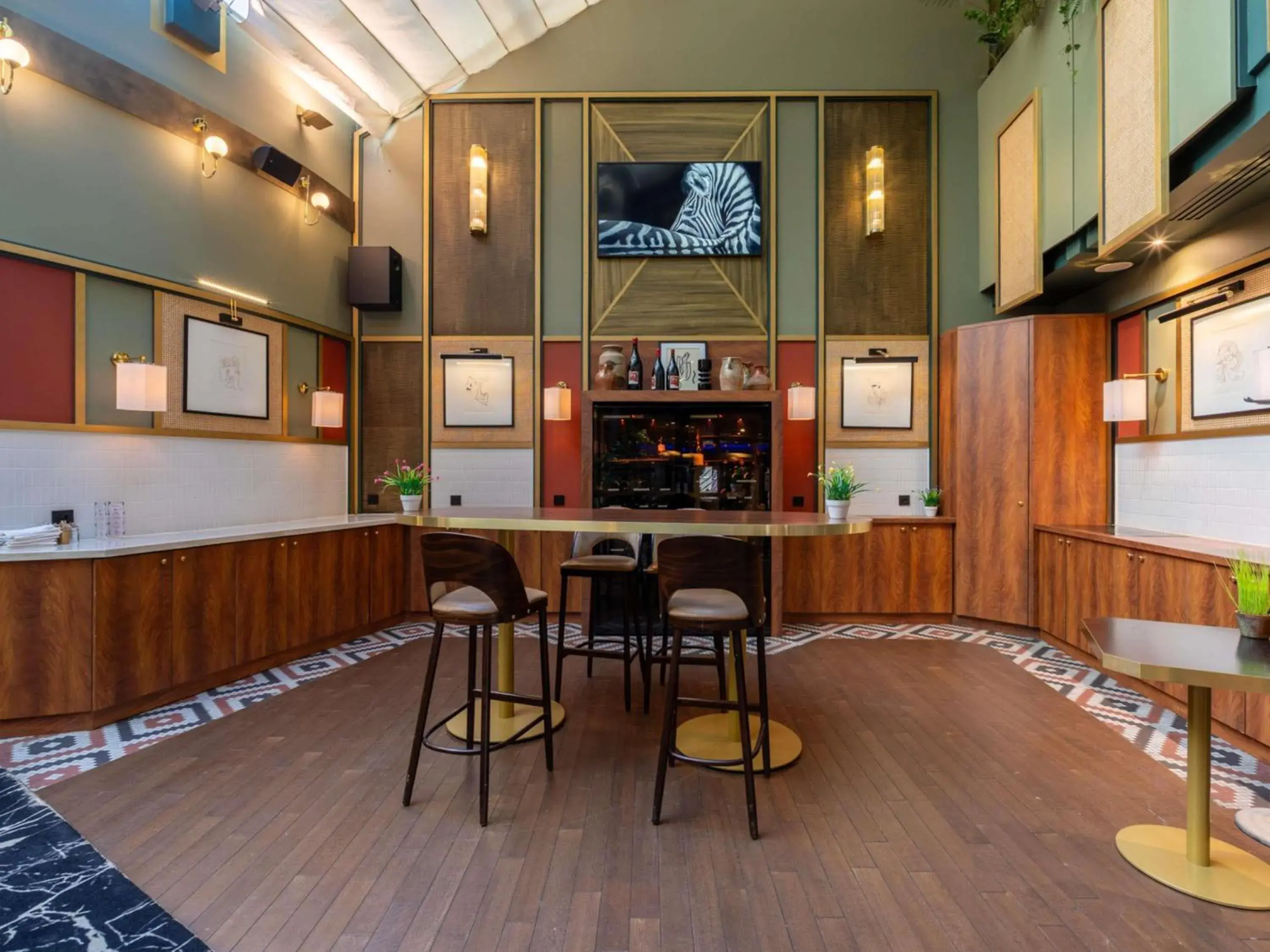 Restaurant/places to eat in Nest Hotel Paris la Défense - MGallery Collection Restaurant/places to eat in Nest Hotel Paris la Défense - MGallery Collection