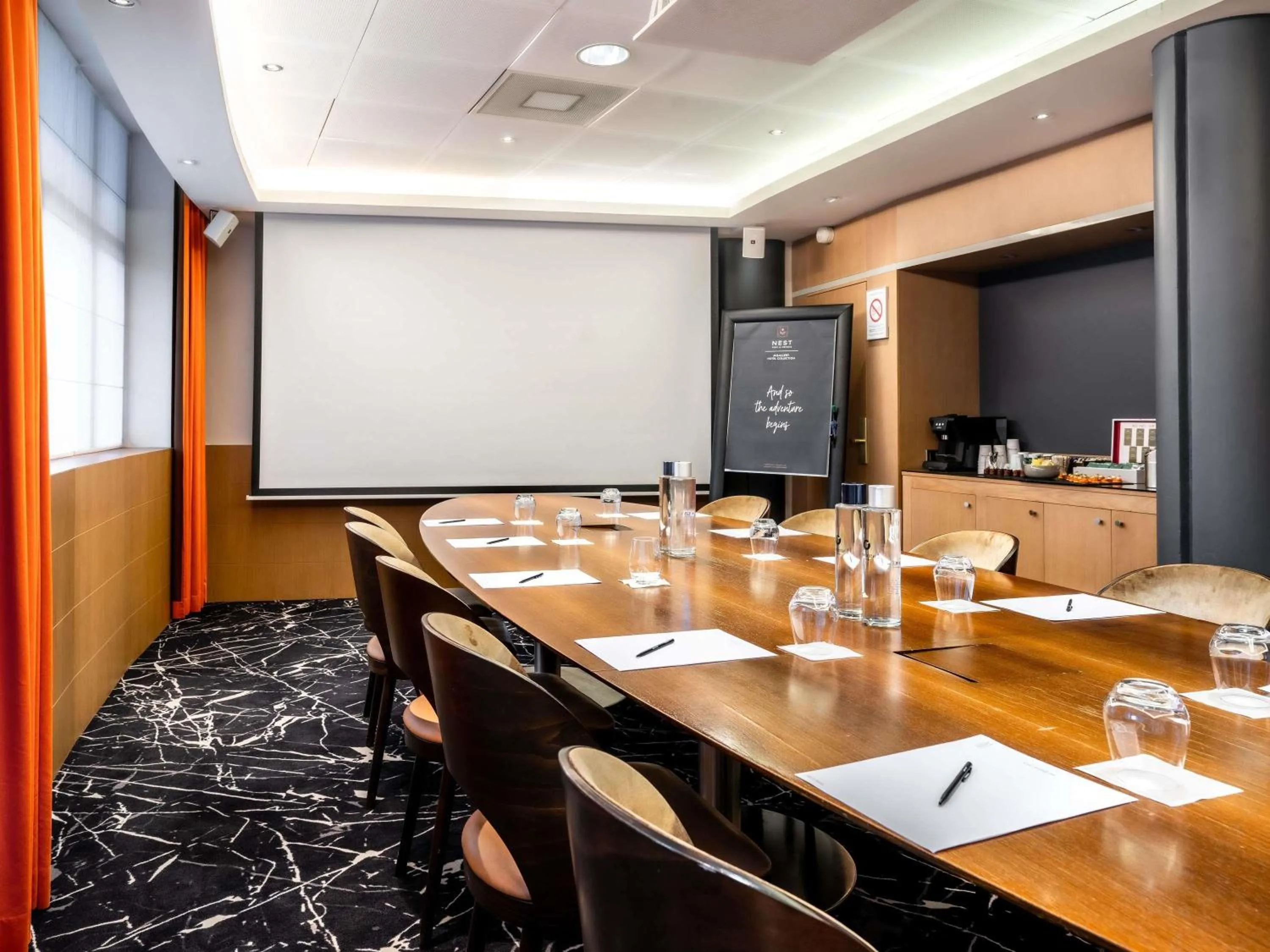 Meeting/conference room in Nest Hotel Paris la Défense - MGallery Collection
