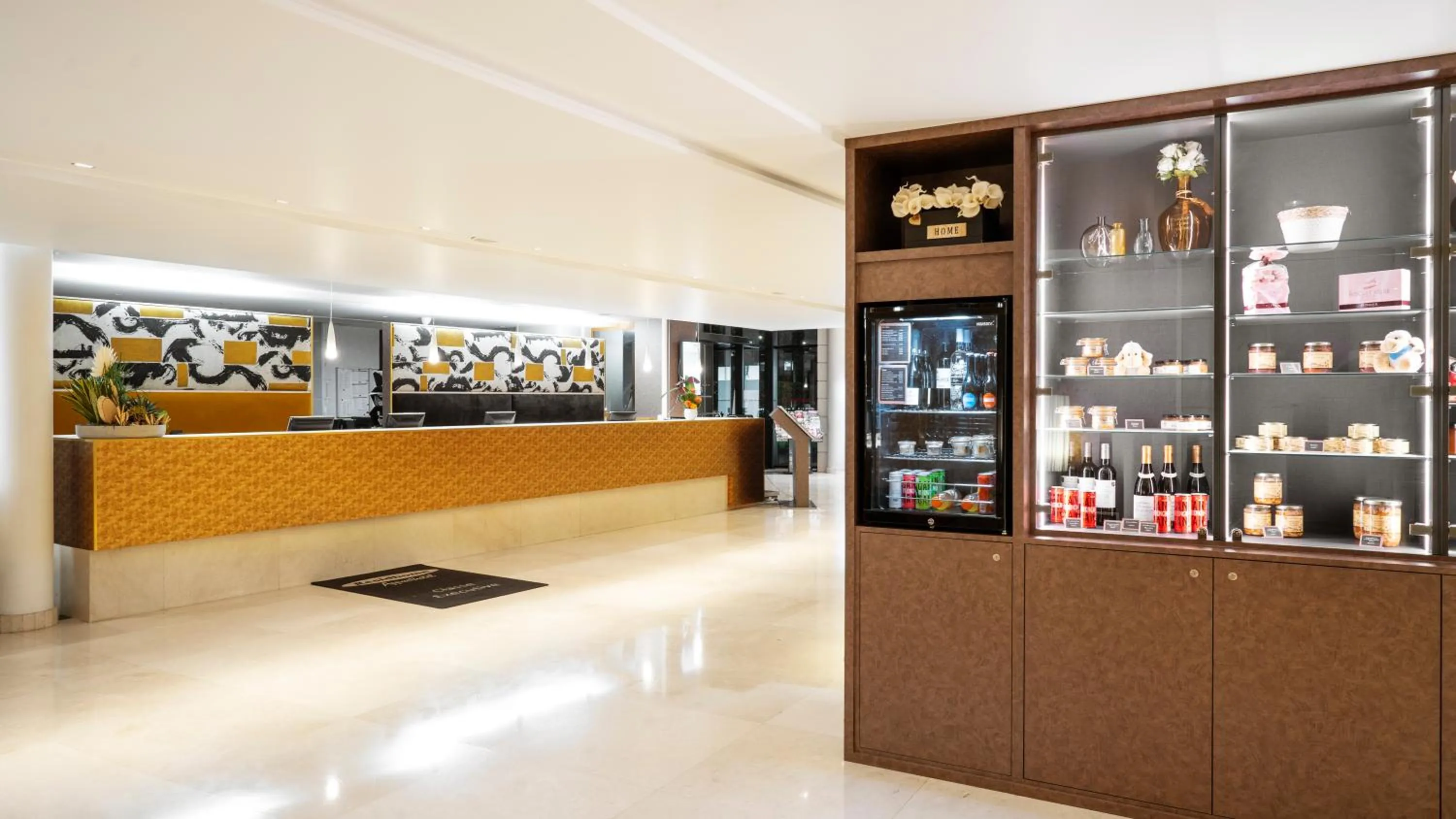 On-site shops in Residhome Val d'Europe