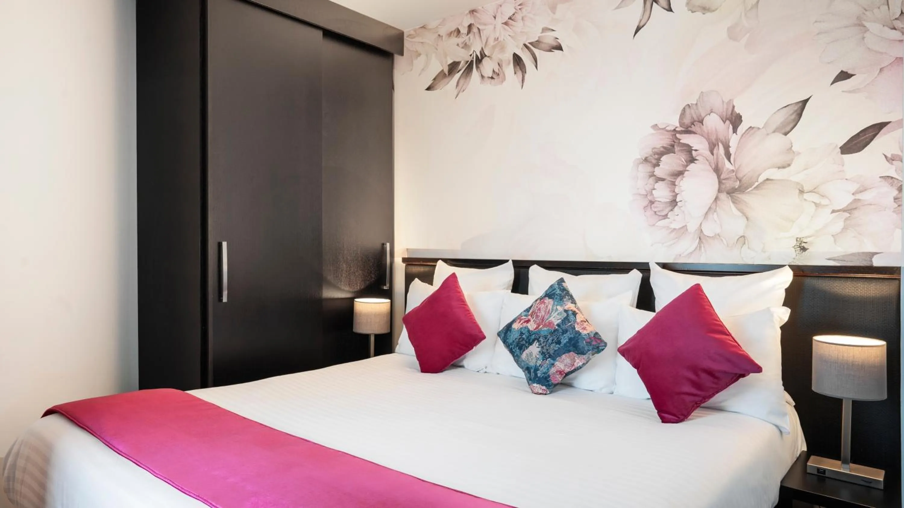 Bed in Residhome Val d'Europe