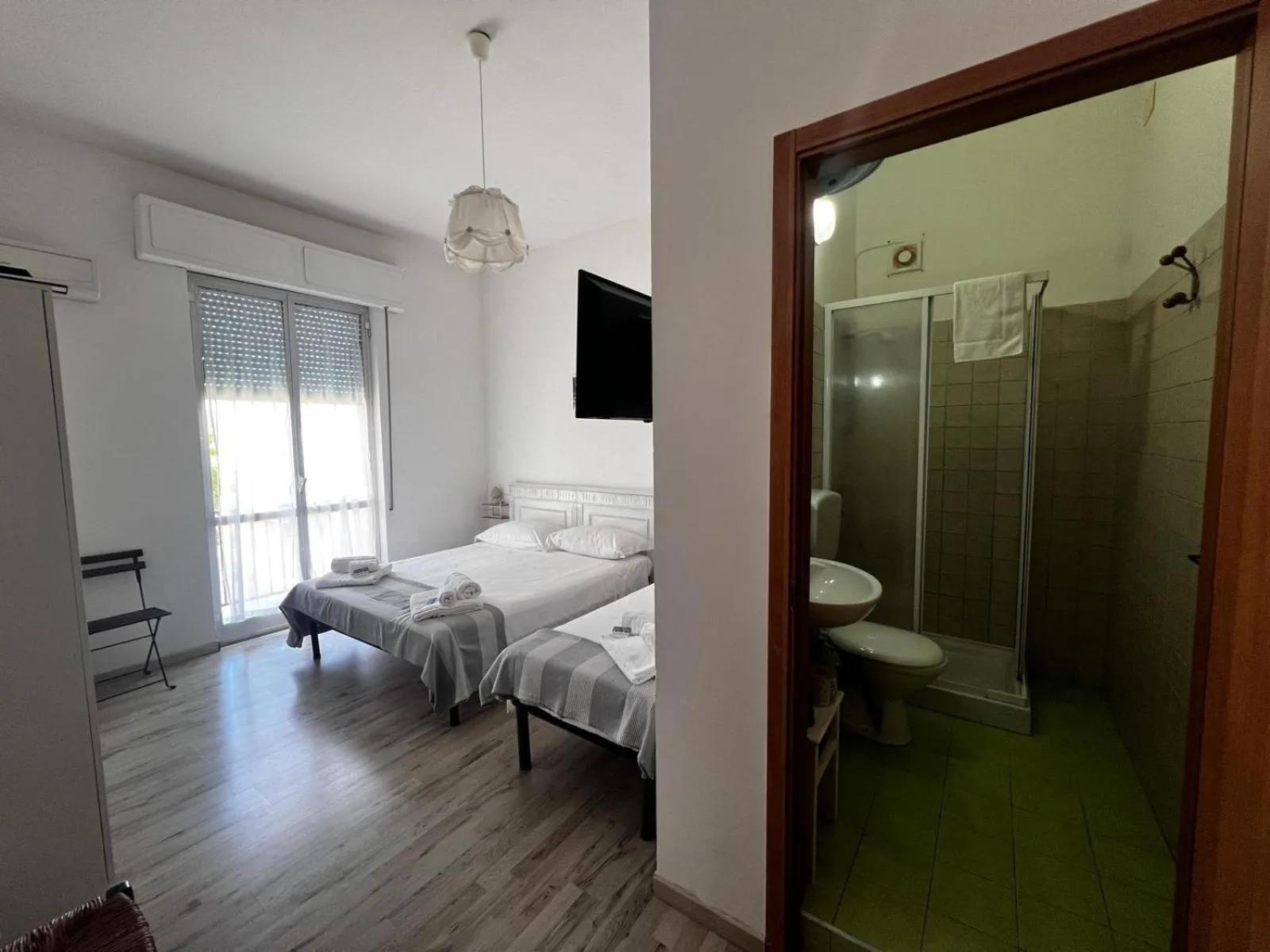 Shower in B&B Giallolumia